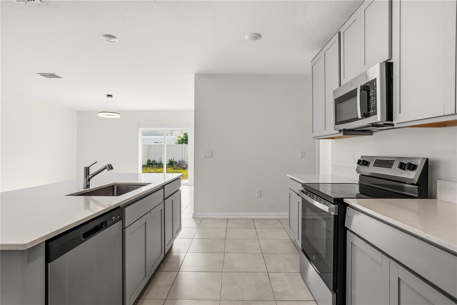 CASCADES PH 1A & 1B - Residential