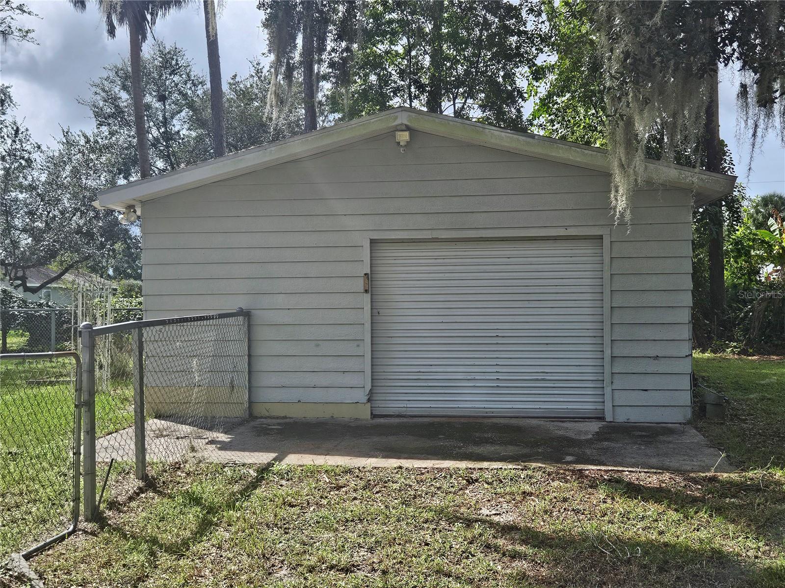 SILVER SPGS VILLAGE - Residential