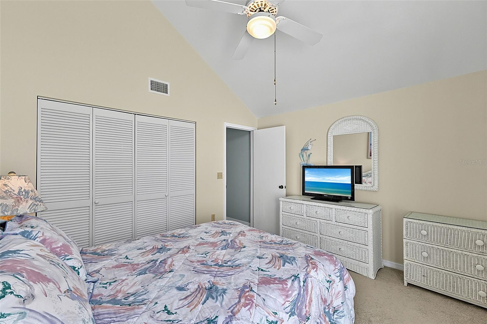 FIDDLERS GREEN 02 PH 02 BLDG 02 - Residential
