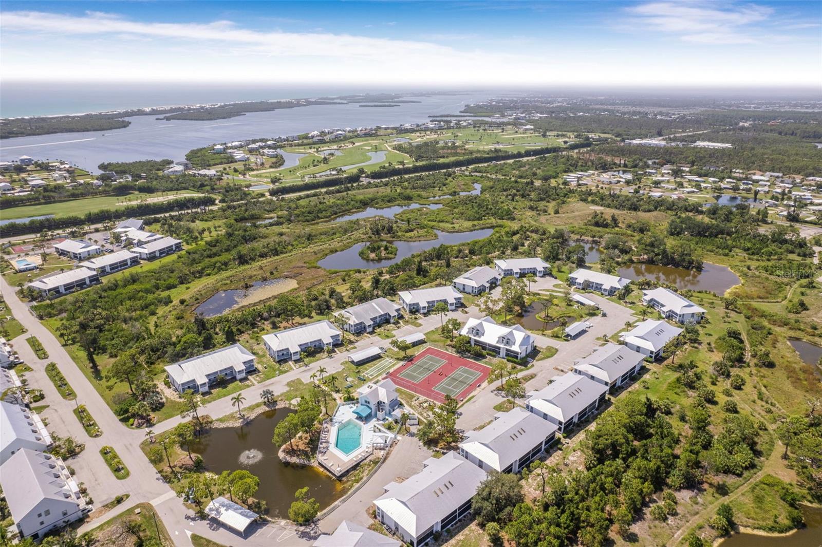 FIDDLERS GREEN 02 PH 02 BLDG 02 - Residential