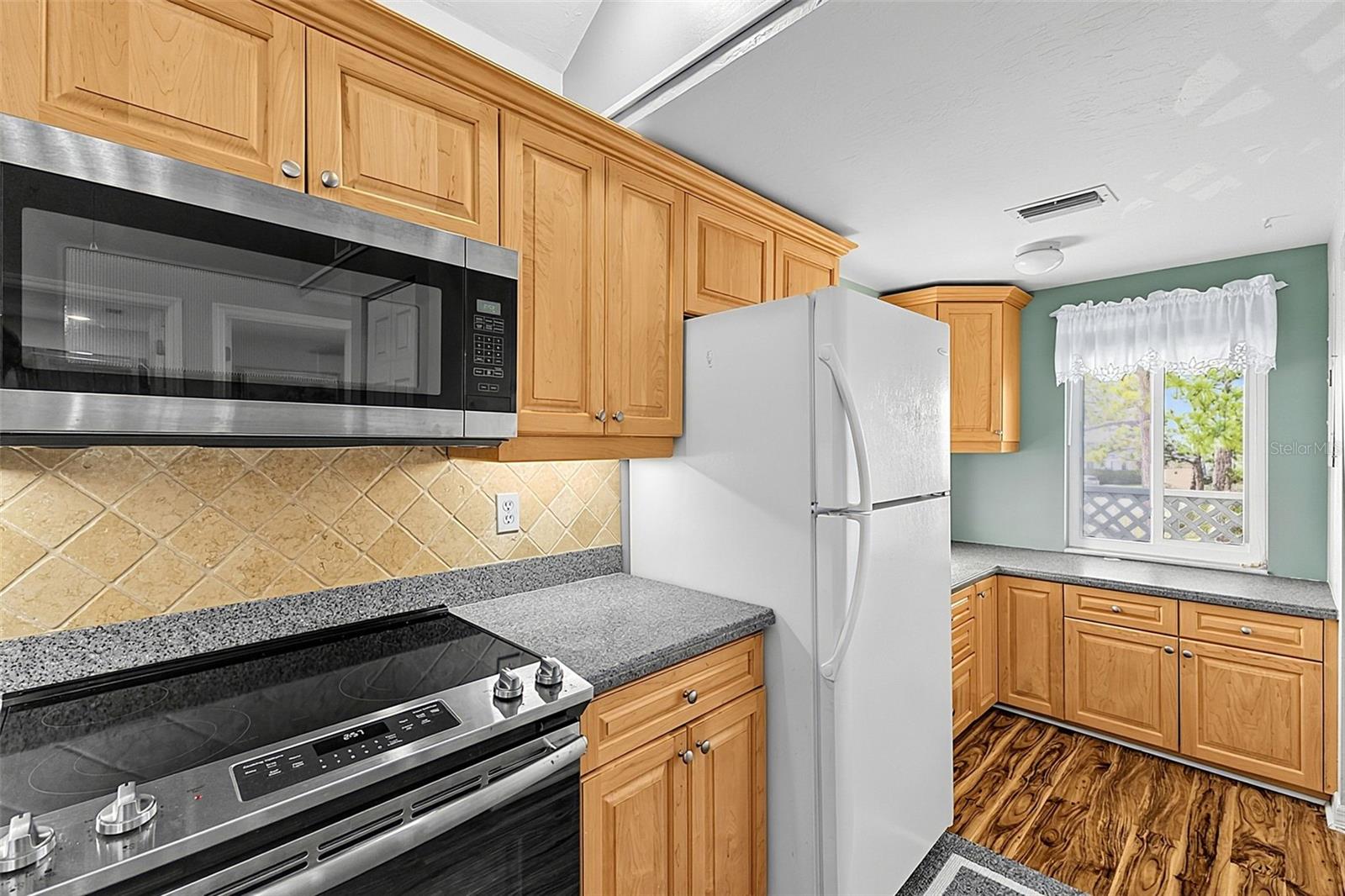 FIDDLERS GREEN 02 PH 02 BLDG 02 - Residential