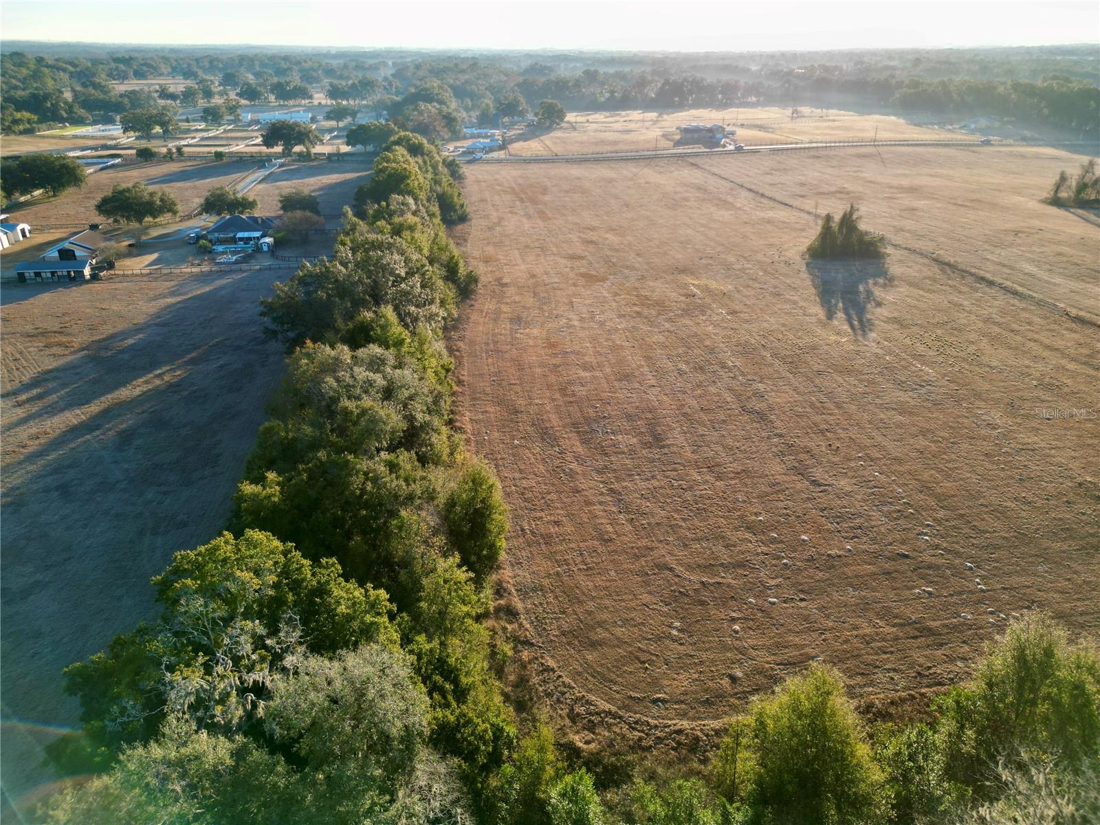 NON-SUB - Land