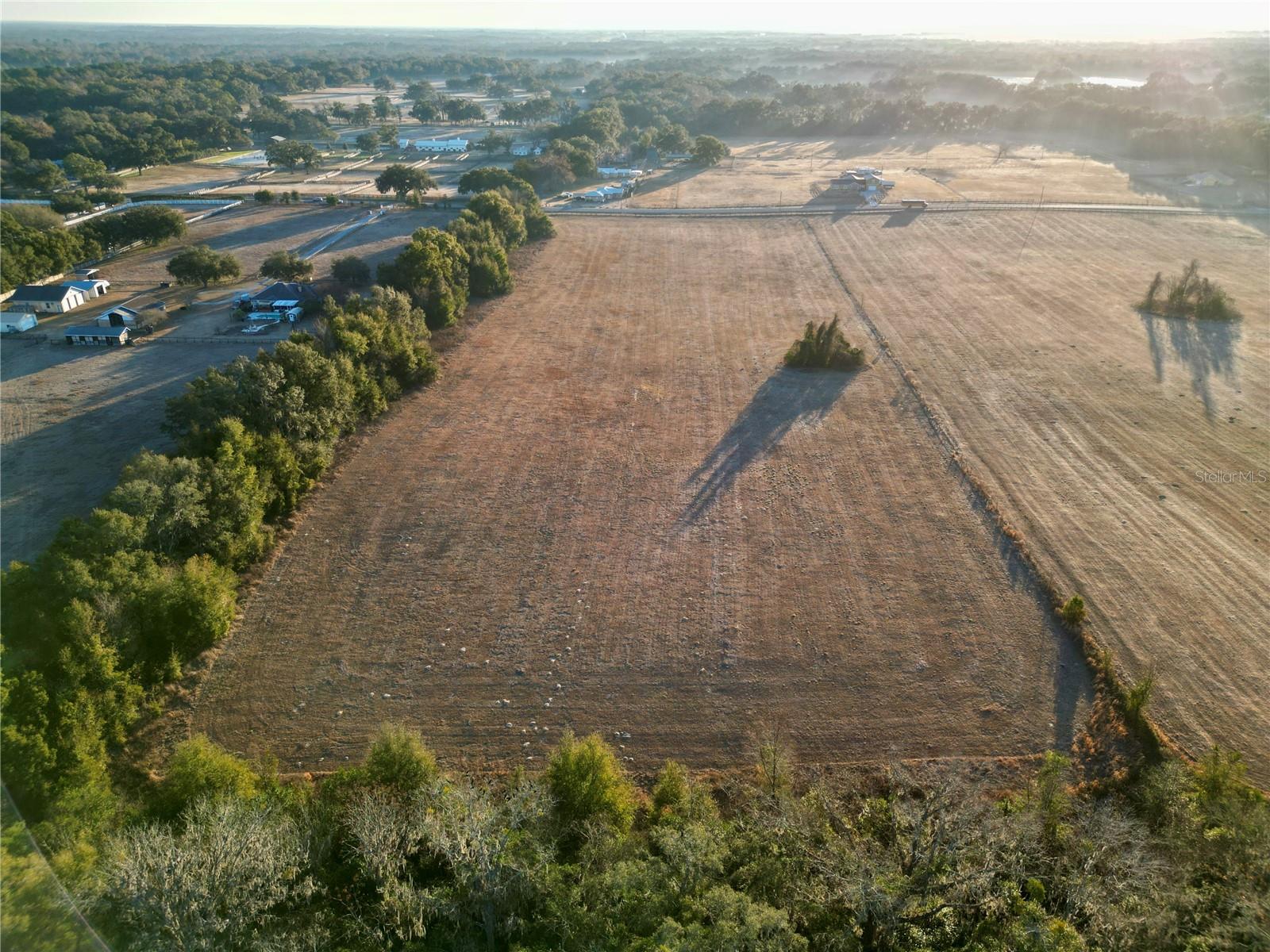 NON-SUB - Land