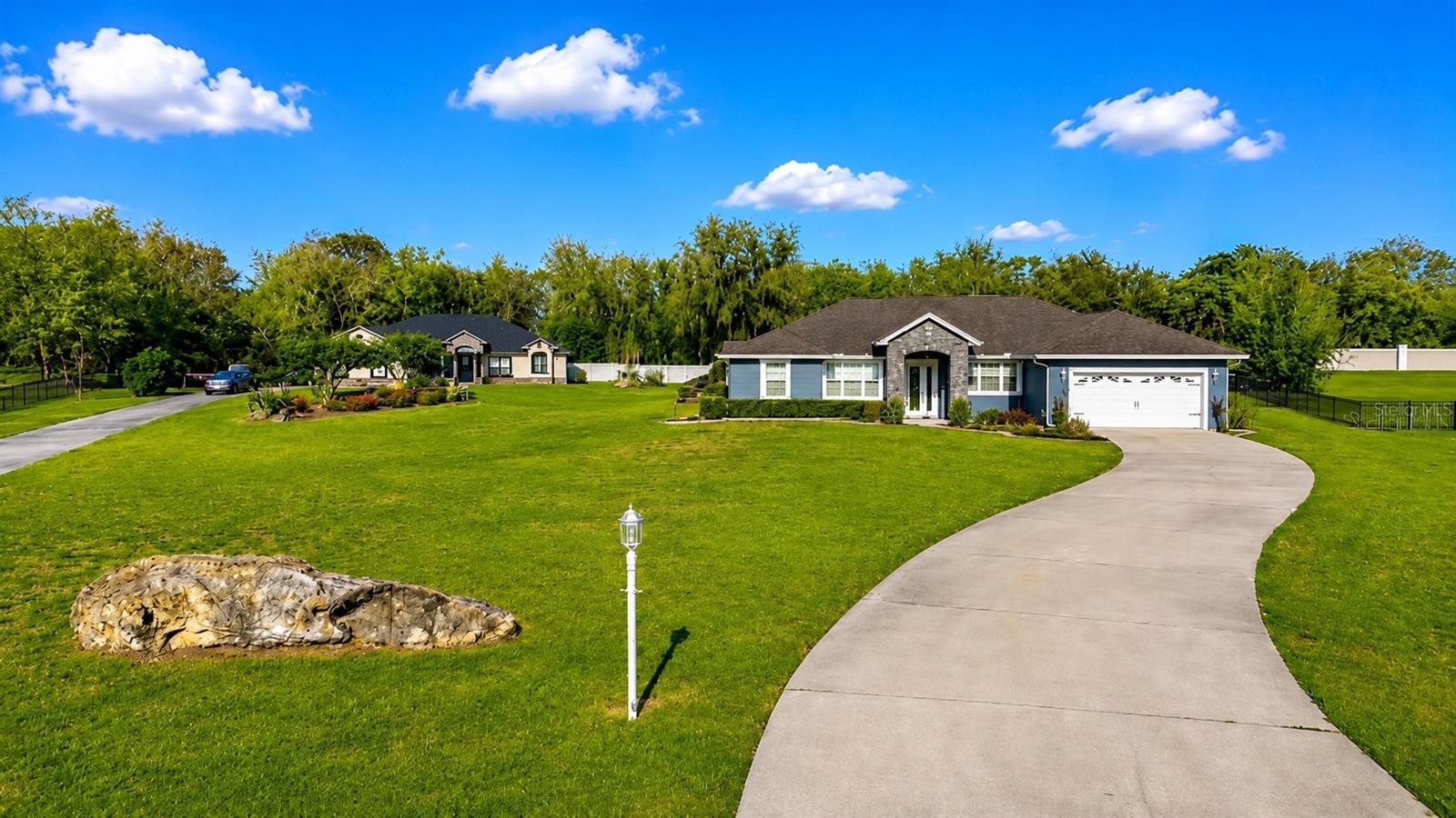 DORCHESTER ESTATES - Residential