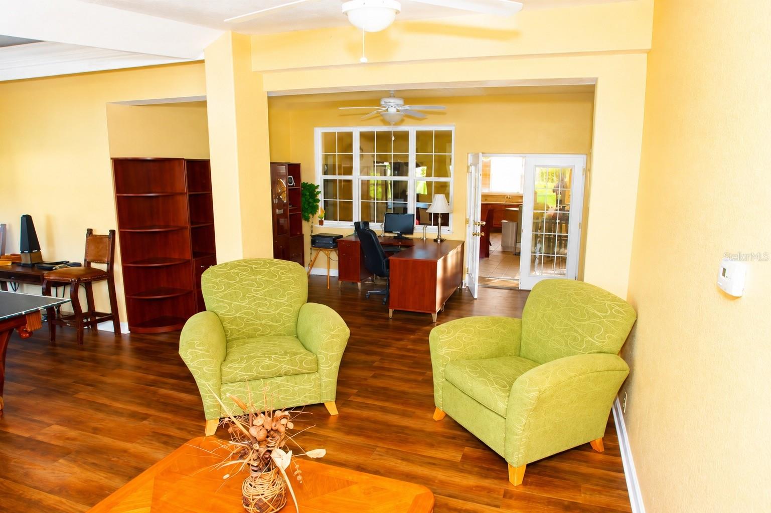 DORCHESTER ESTATES - Residential