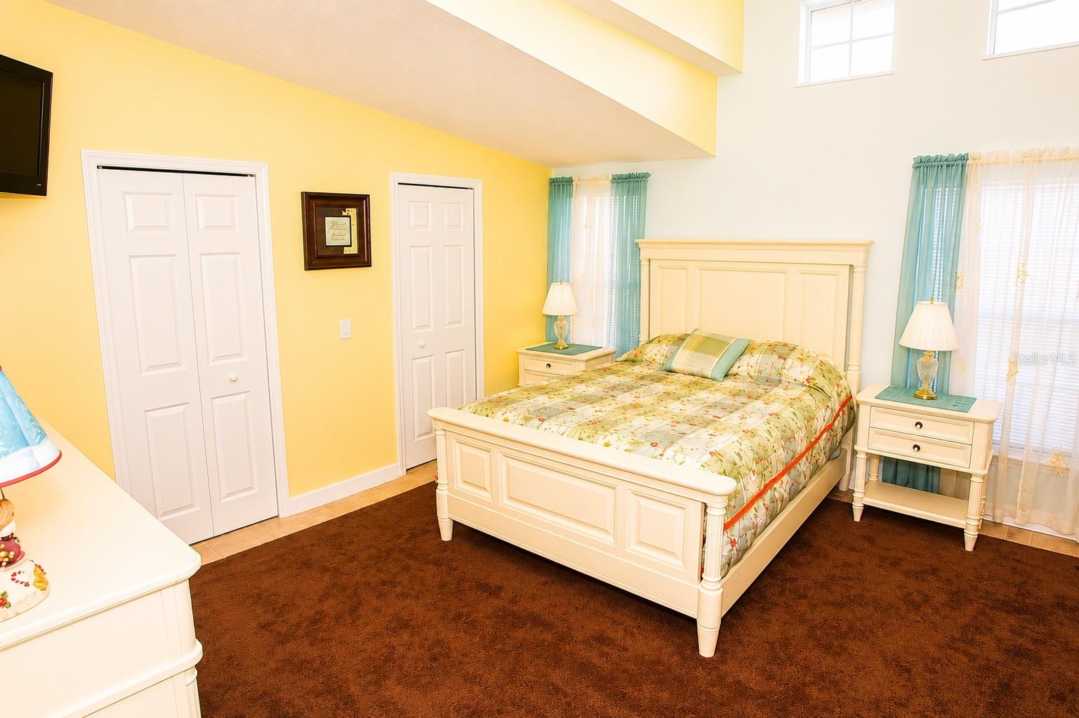 DORCHESTER ESTATES - Residential