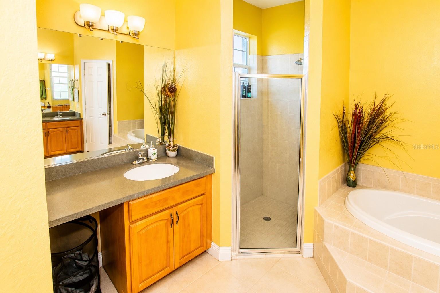 DORCHESTER ESTATES - Residential