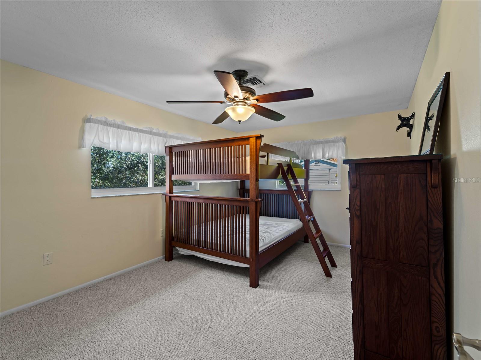 BAYSHORE ESTATES - Residential