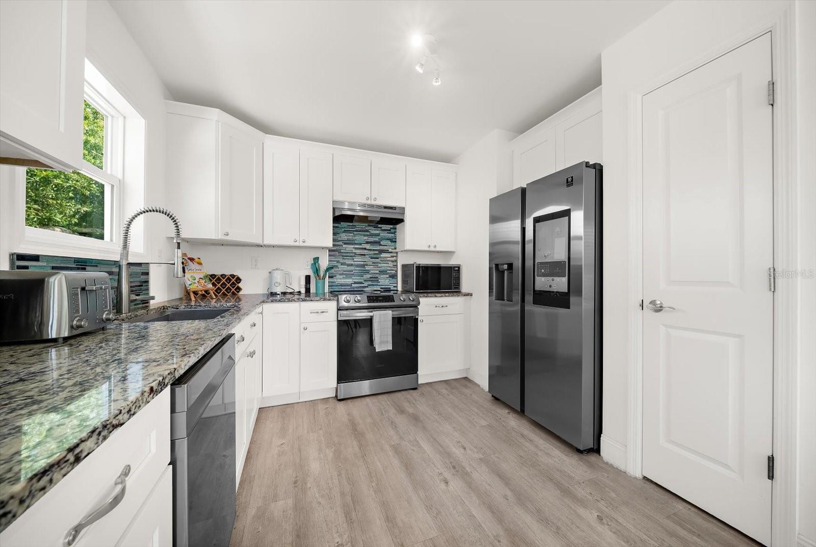 AVON HEIGHTS 2 - Residential