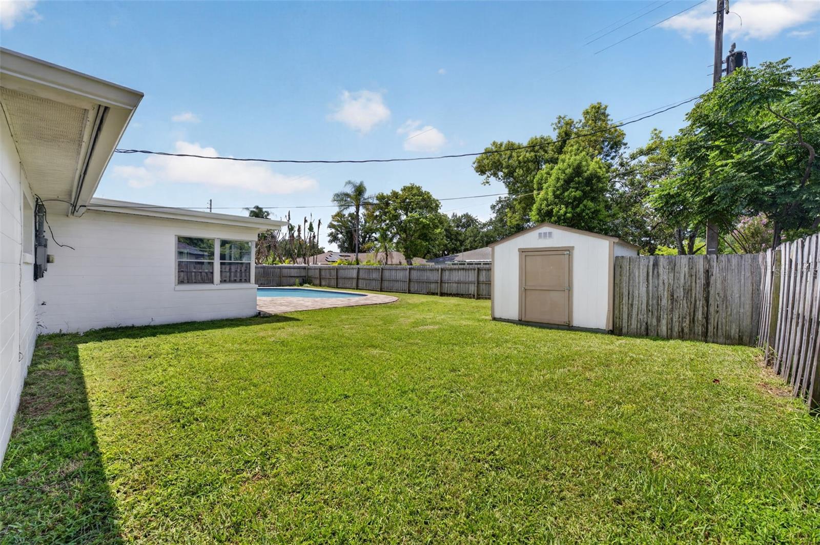 DOVER ESTATES FIRST ADD - Residential