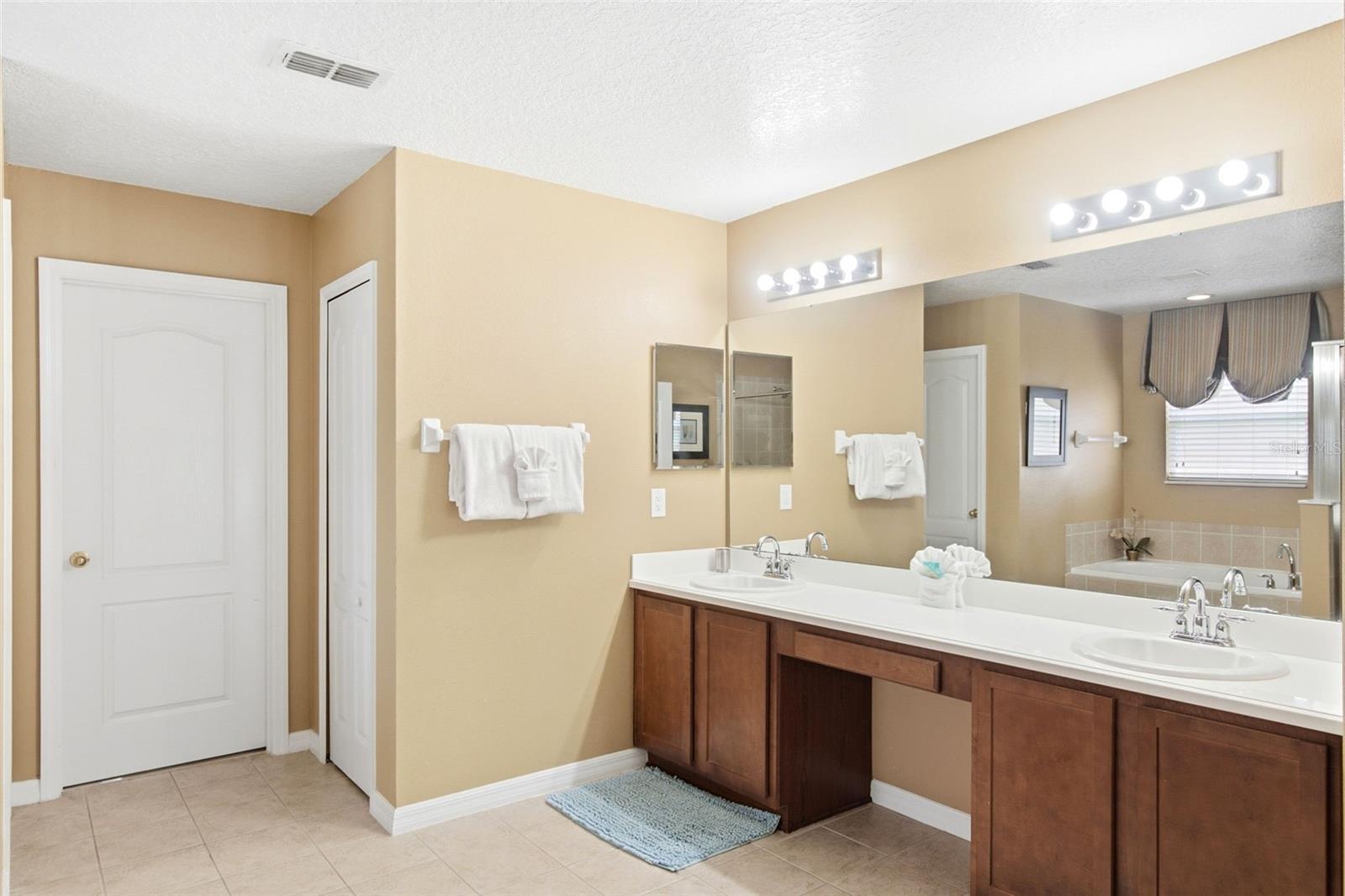 SHIRE AT WEST HAVEN PH 01 - Residential