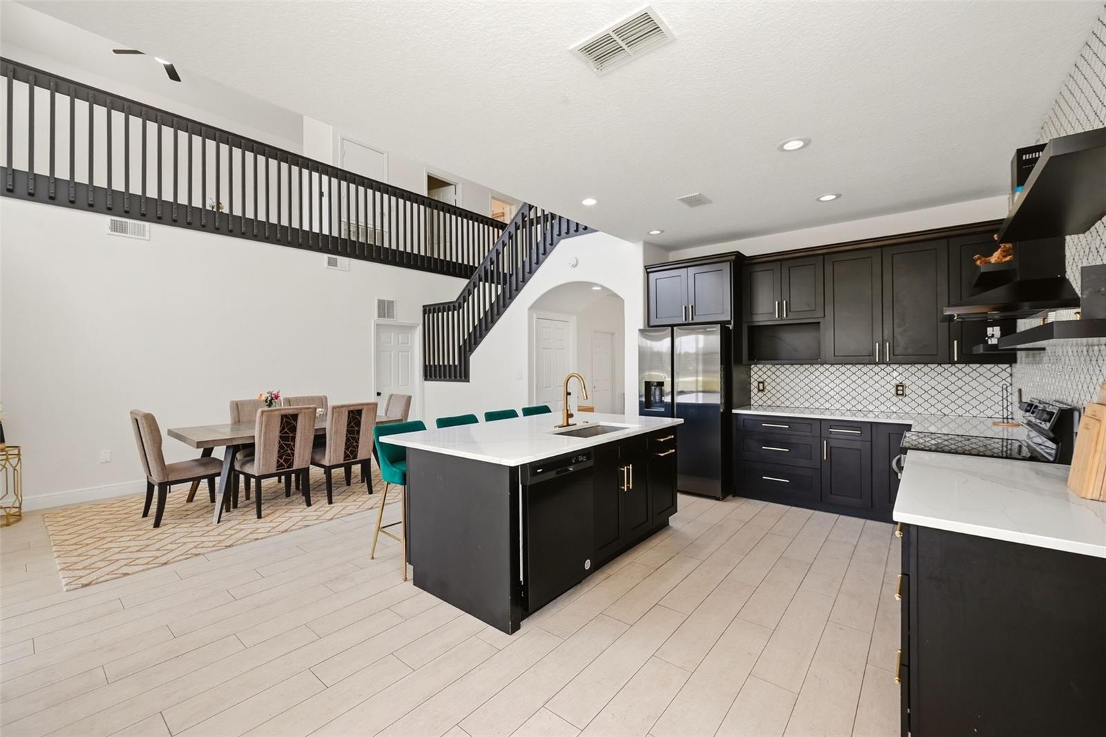 HARBOR LAKES 50 77 - Residential
