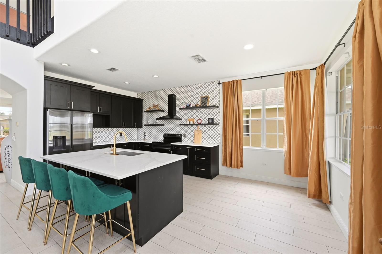HARBOR LAKES 50 77 - Residential