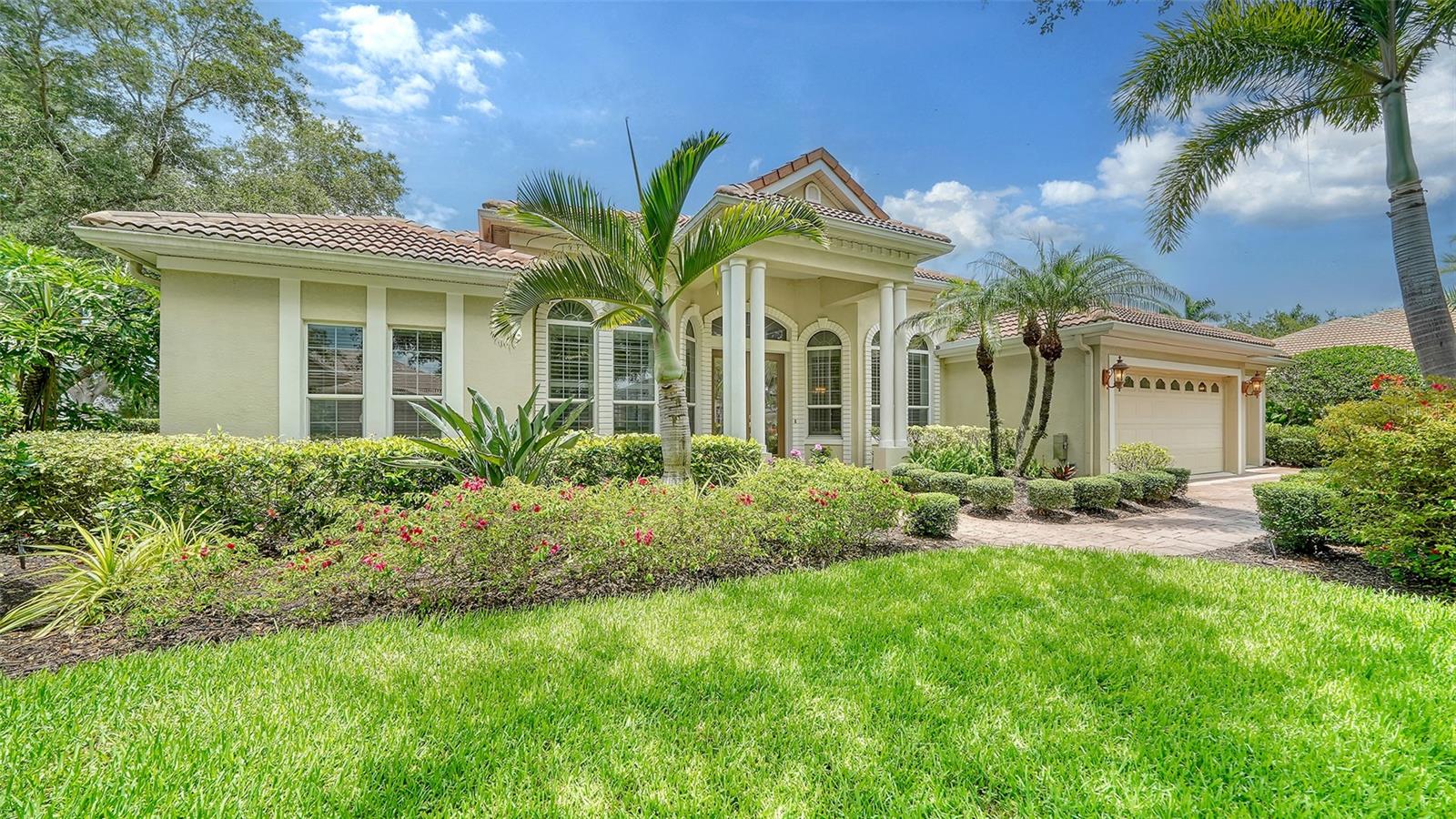 SILVER OAKS - Residential