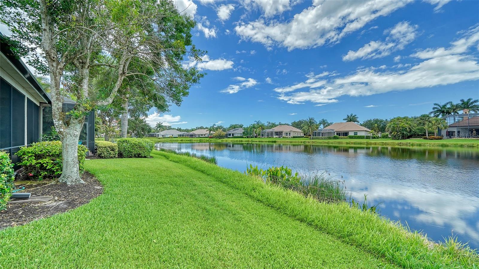 SILVER OAKS - Residential