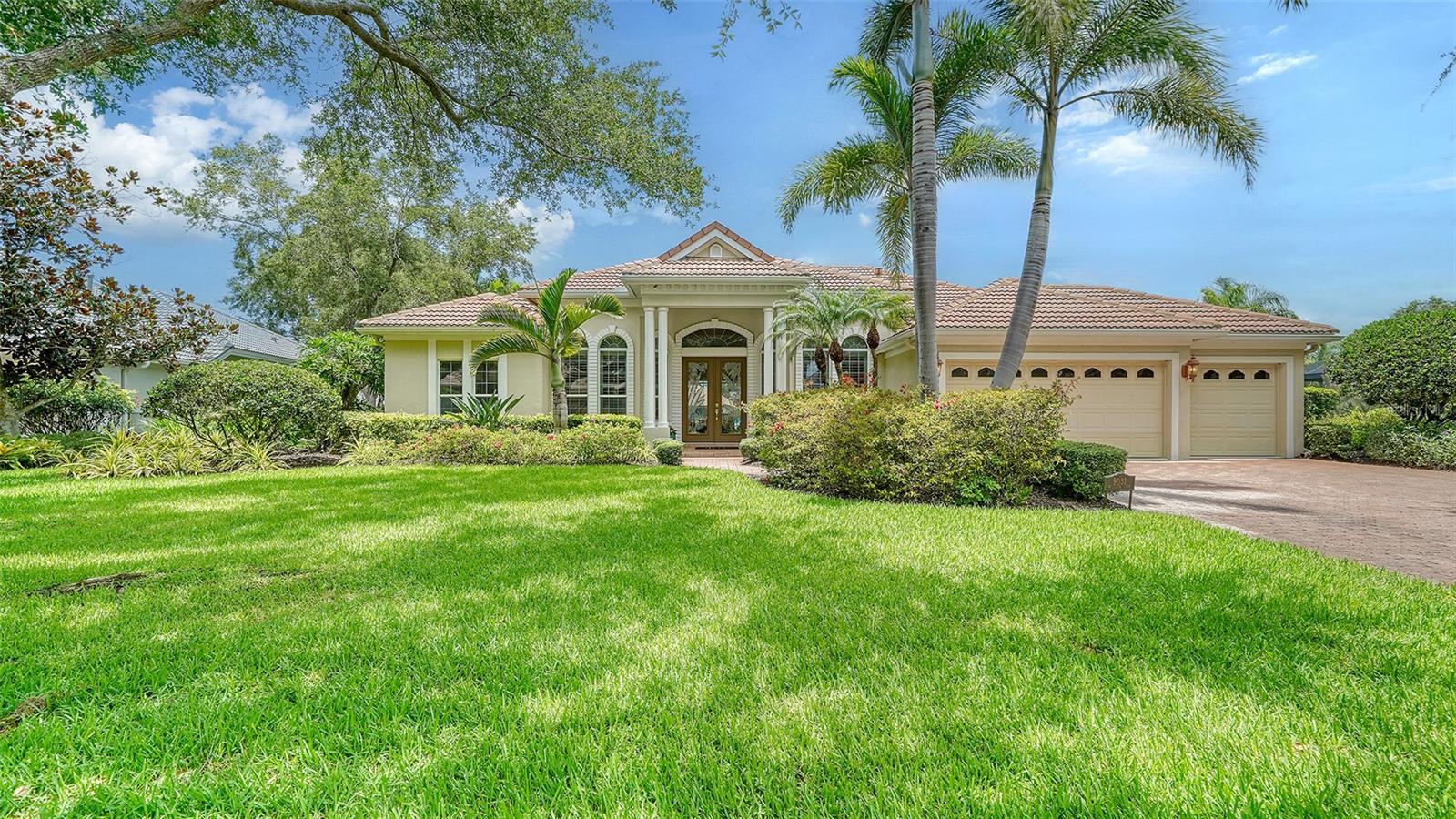 SILVER OAKS - Residential