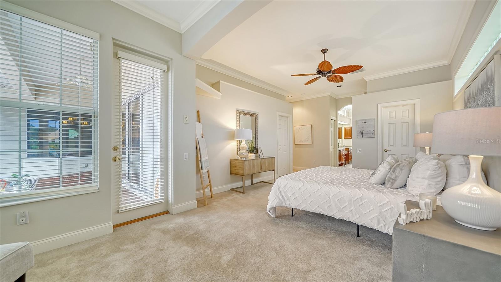 SILVER OAKS - Residential
