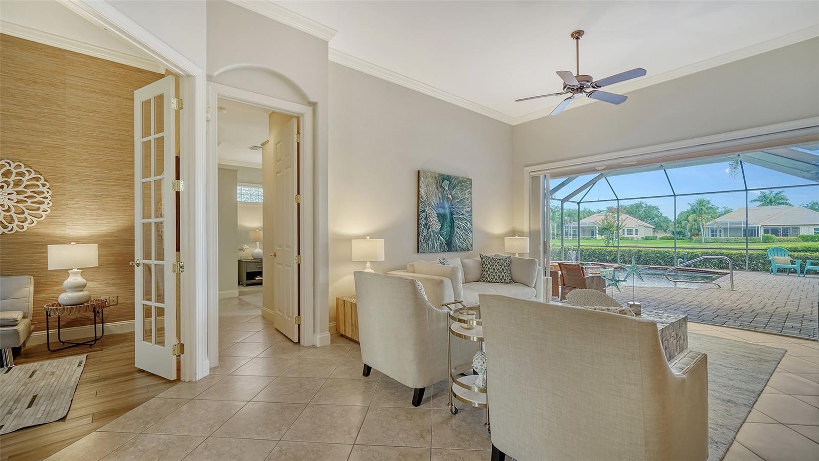 SILVER OAKS - Residential