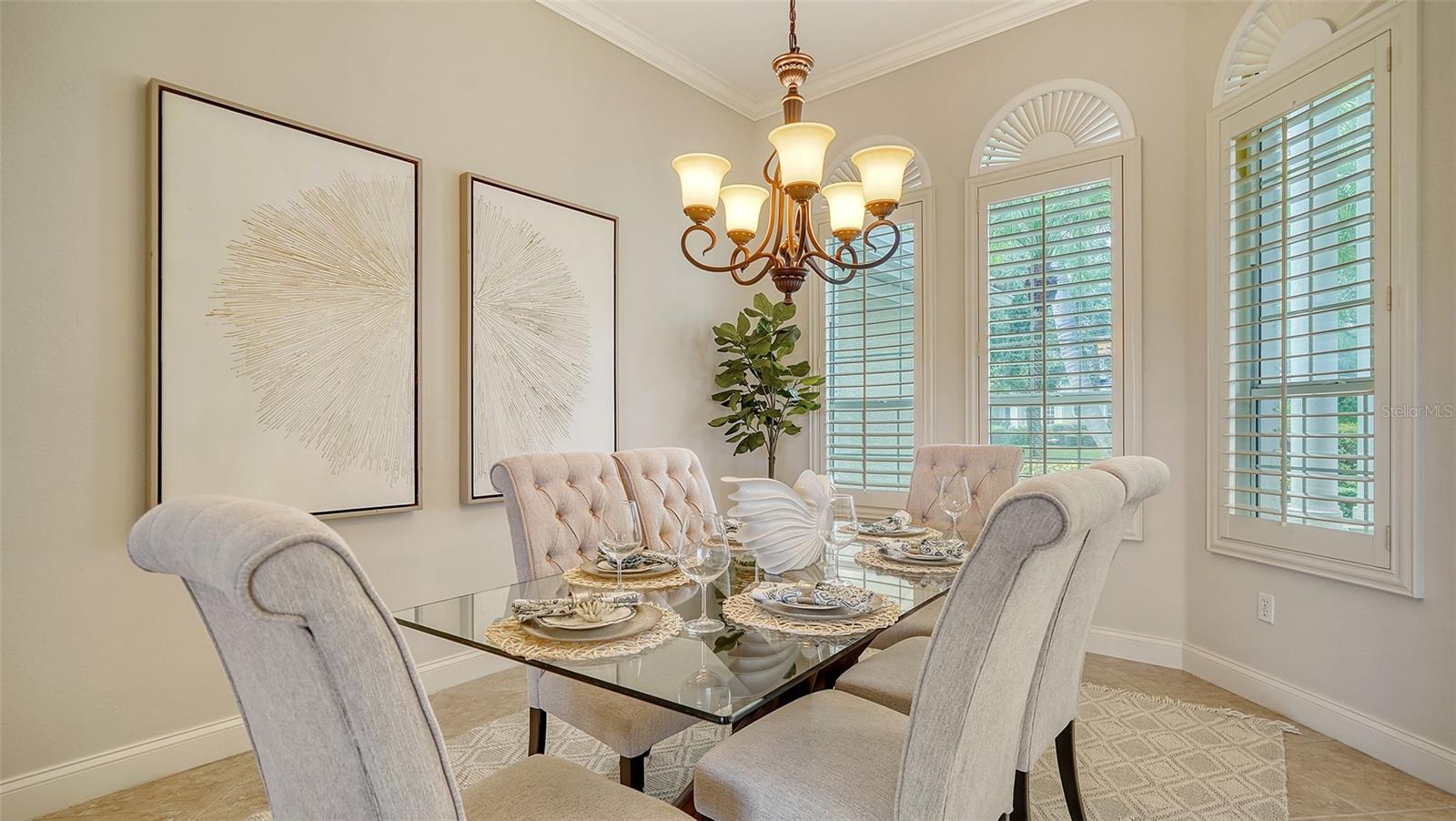 SILVER OAKS - Residential