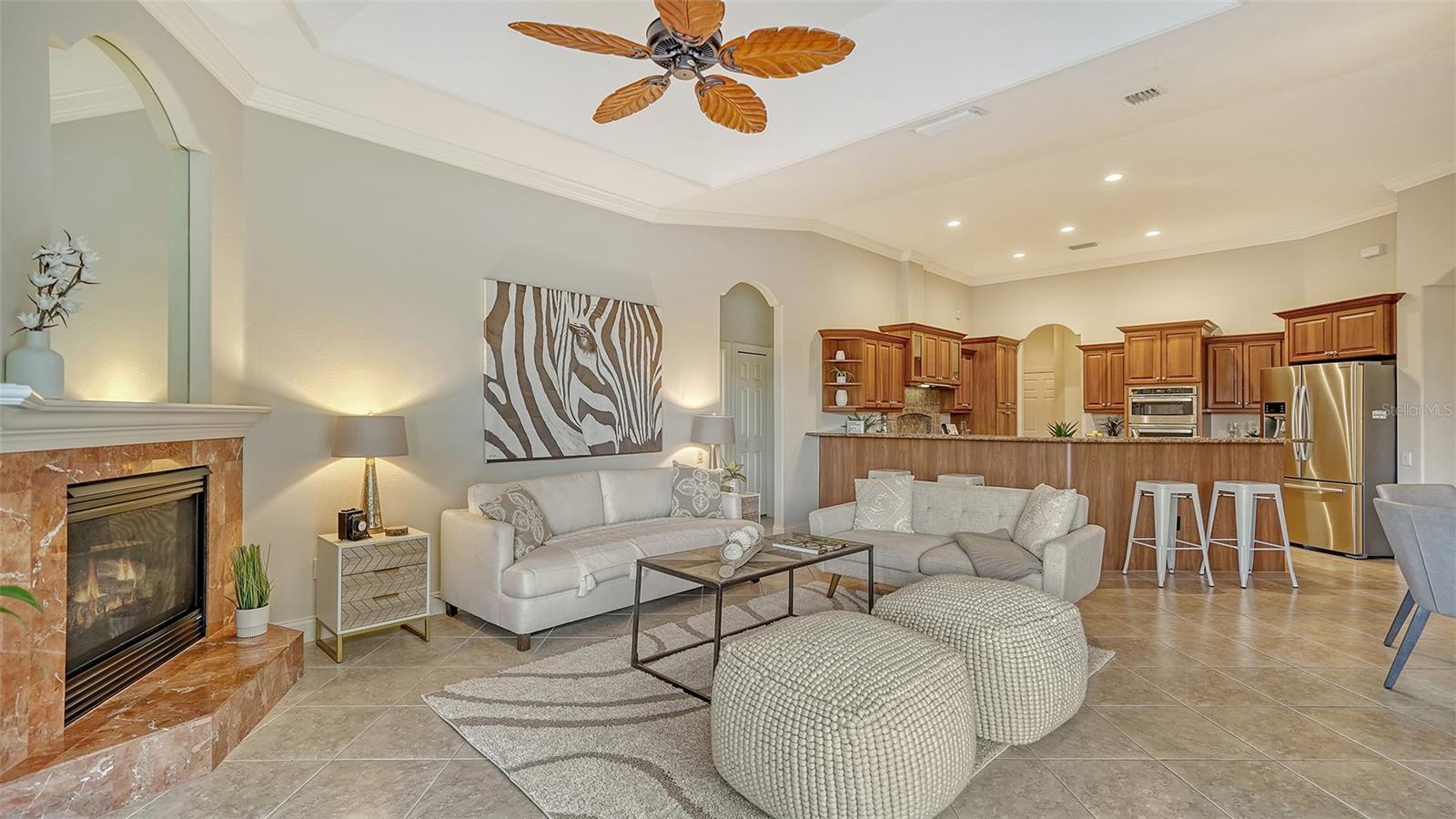 SILVER OAKS - Residential