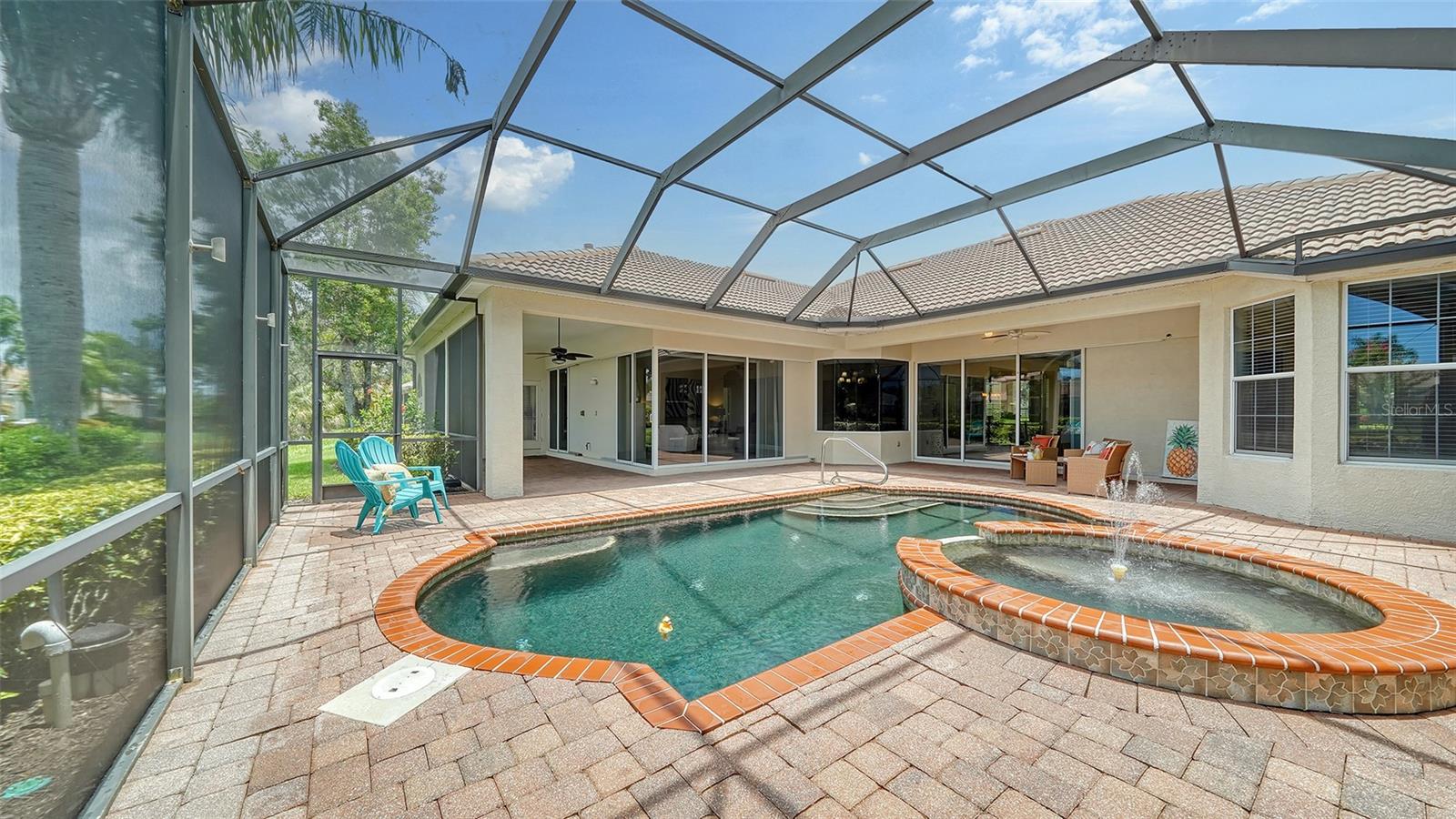 SILVER OAKS - Residential