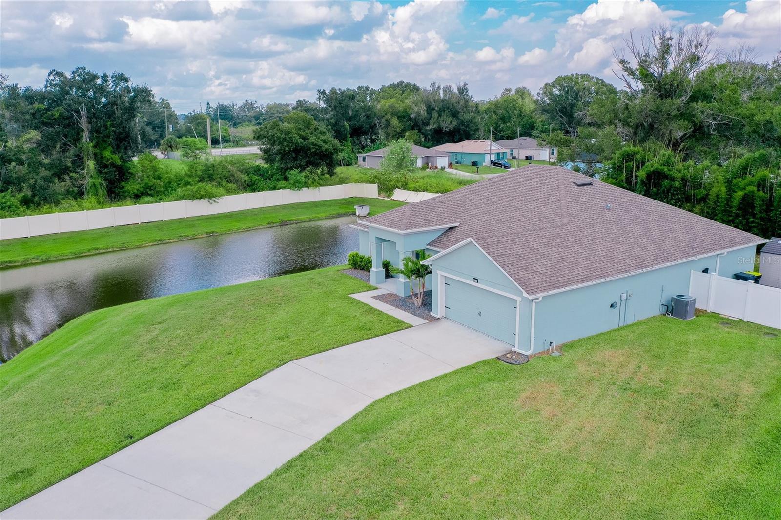 EAGLE LAKE - Residential