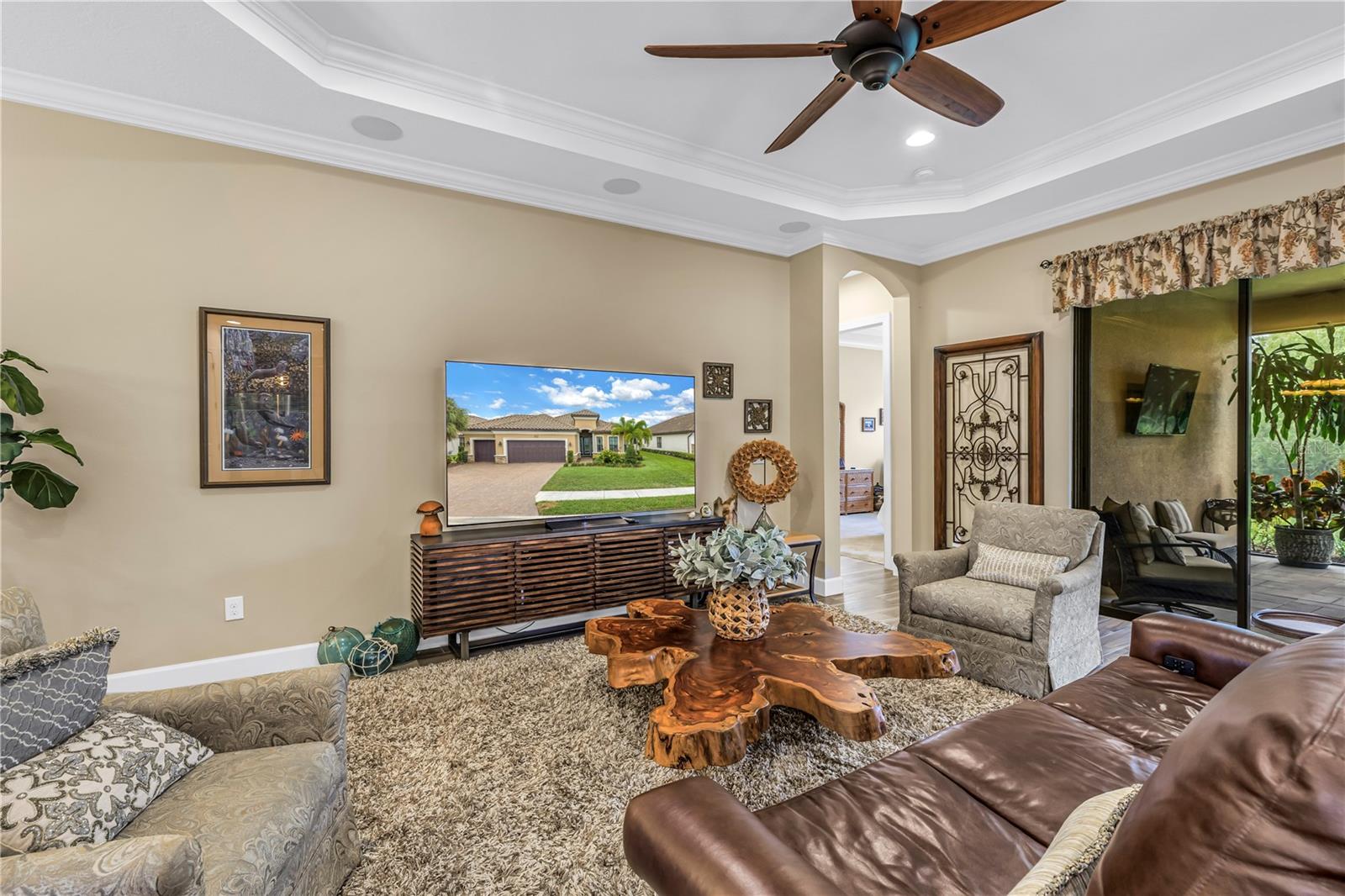 ARTISAN LAKES ESPLANADE PHASE III - Residential