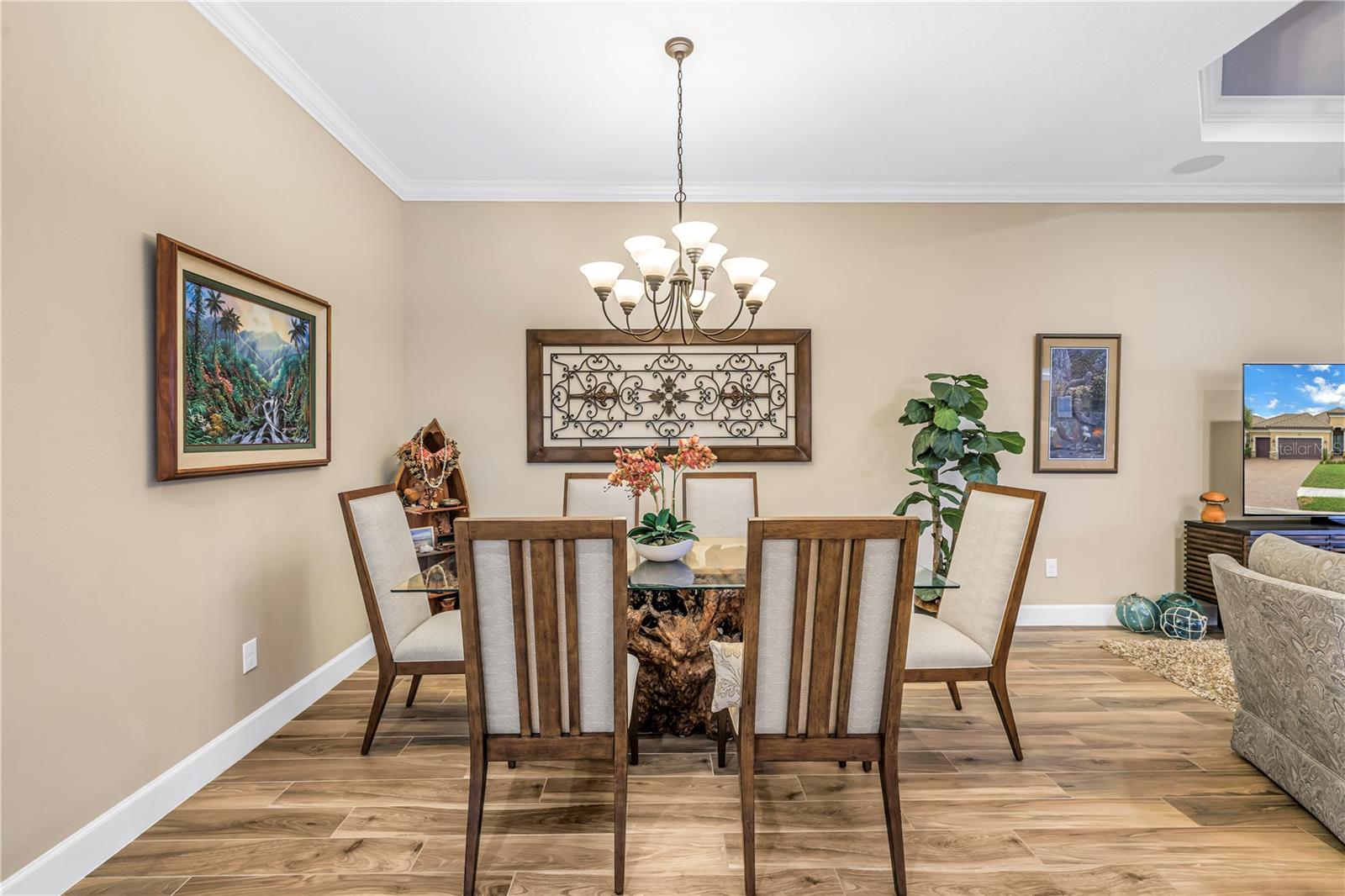 ARTISAN LAKES ESPLANADE PHASE III - Residential