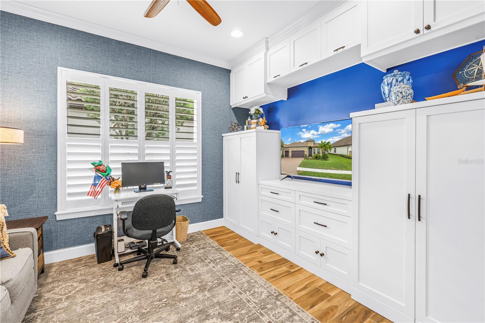 ARTISAN LAKES ESPLANADE PHASE III - Residential