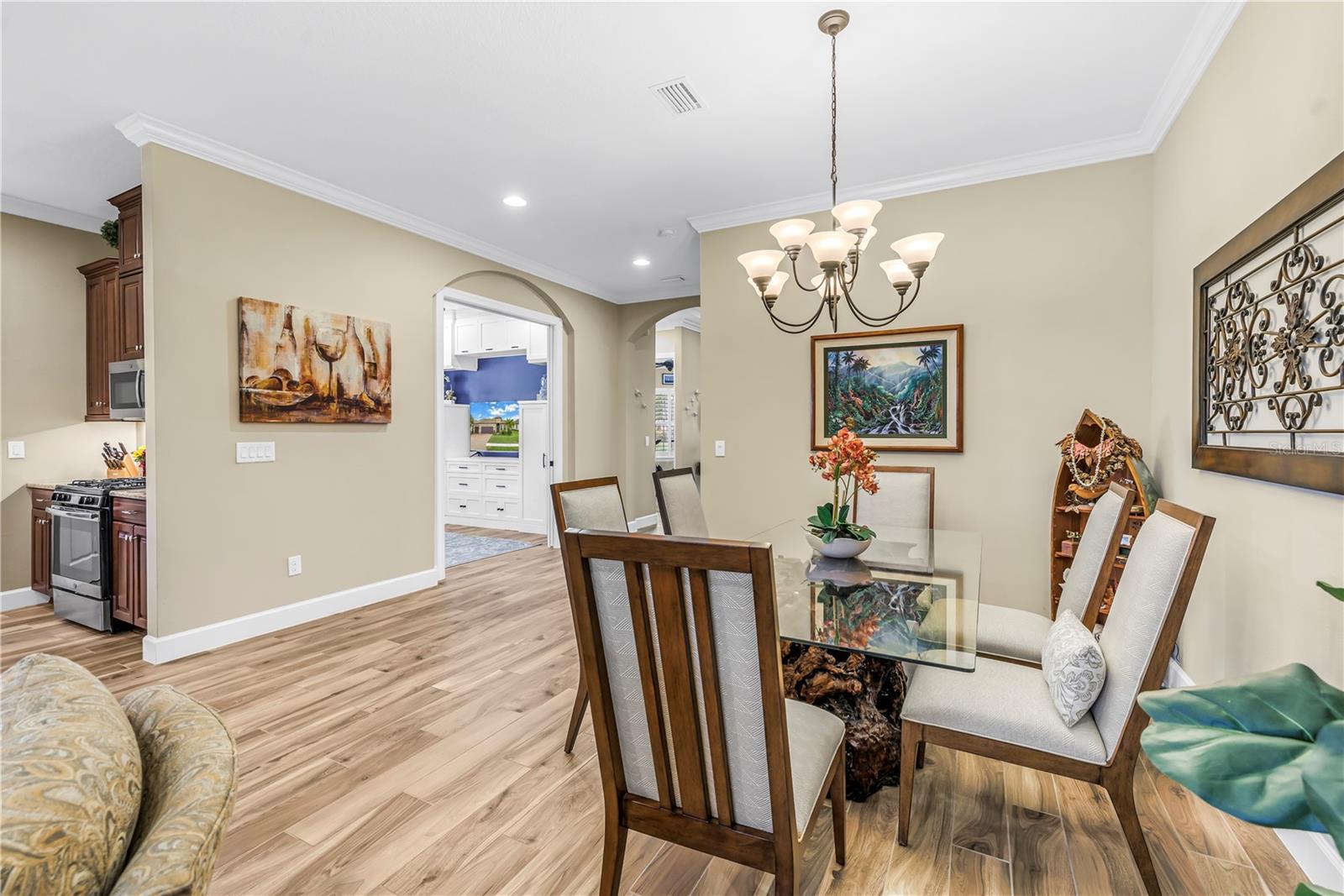 ARTISAN LAKES ESPLANADE PHASE III - Residential