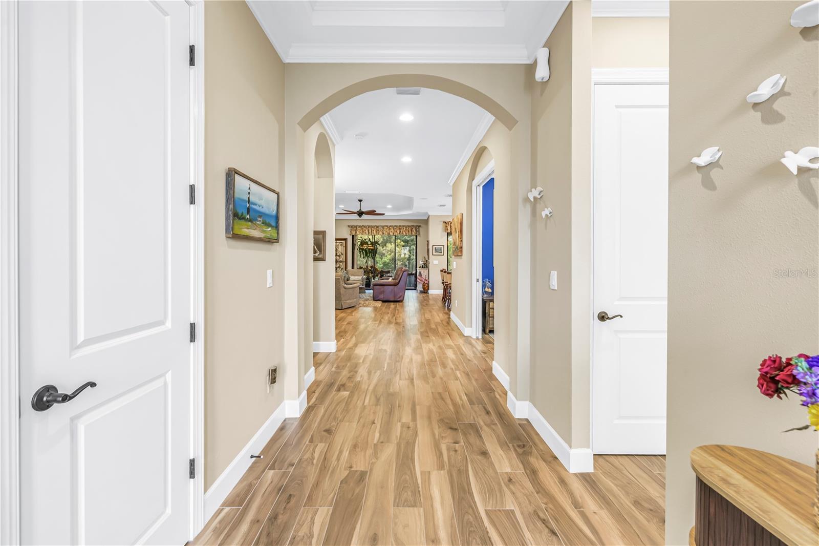ARTISAN LAKES ESPLANADE PHASE III - Residential