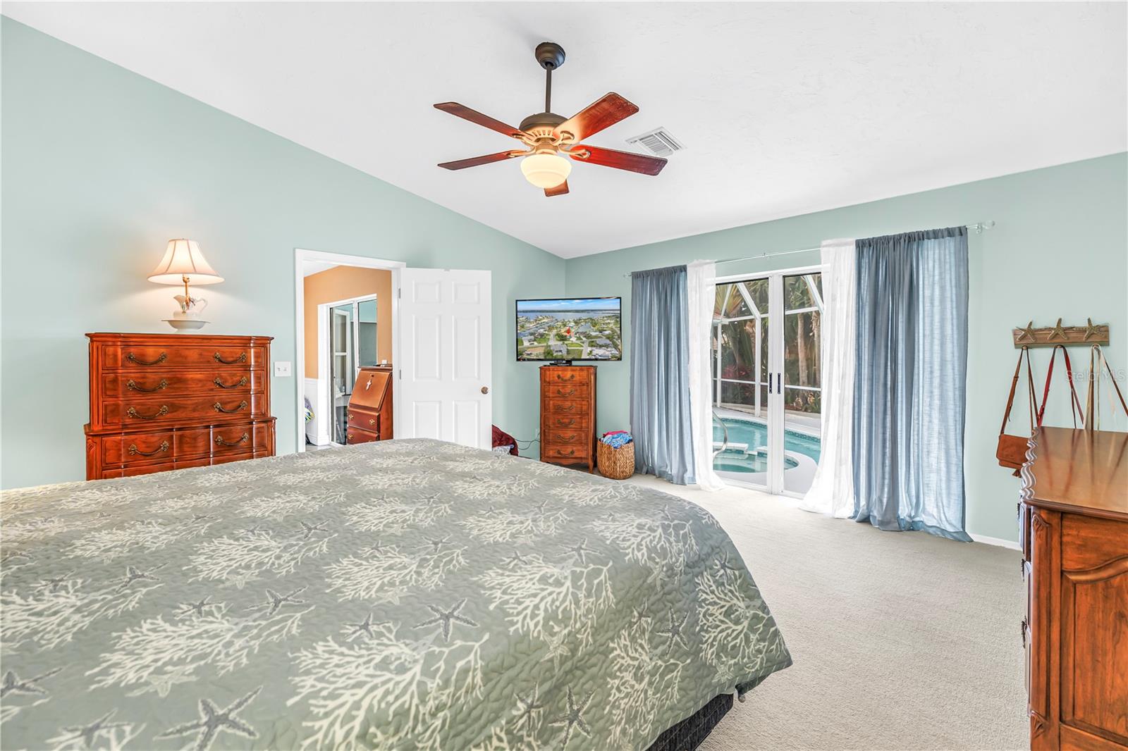 2206000; PALMETTO SKYWAY SECTION 1 - Residential