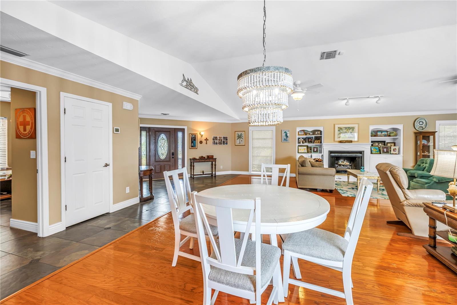 2206000; PALMETTO SKYWAY SECTION 1 - Residential