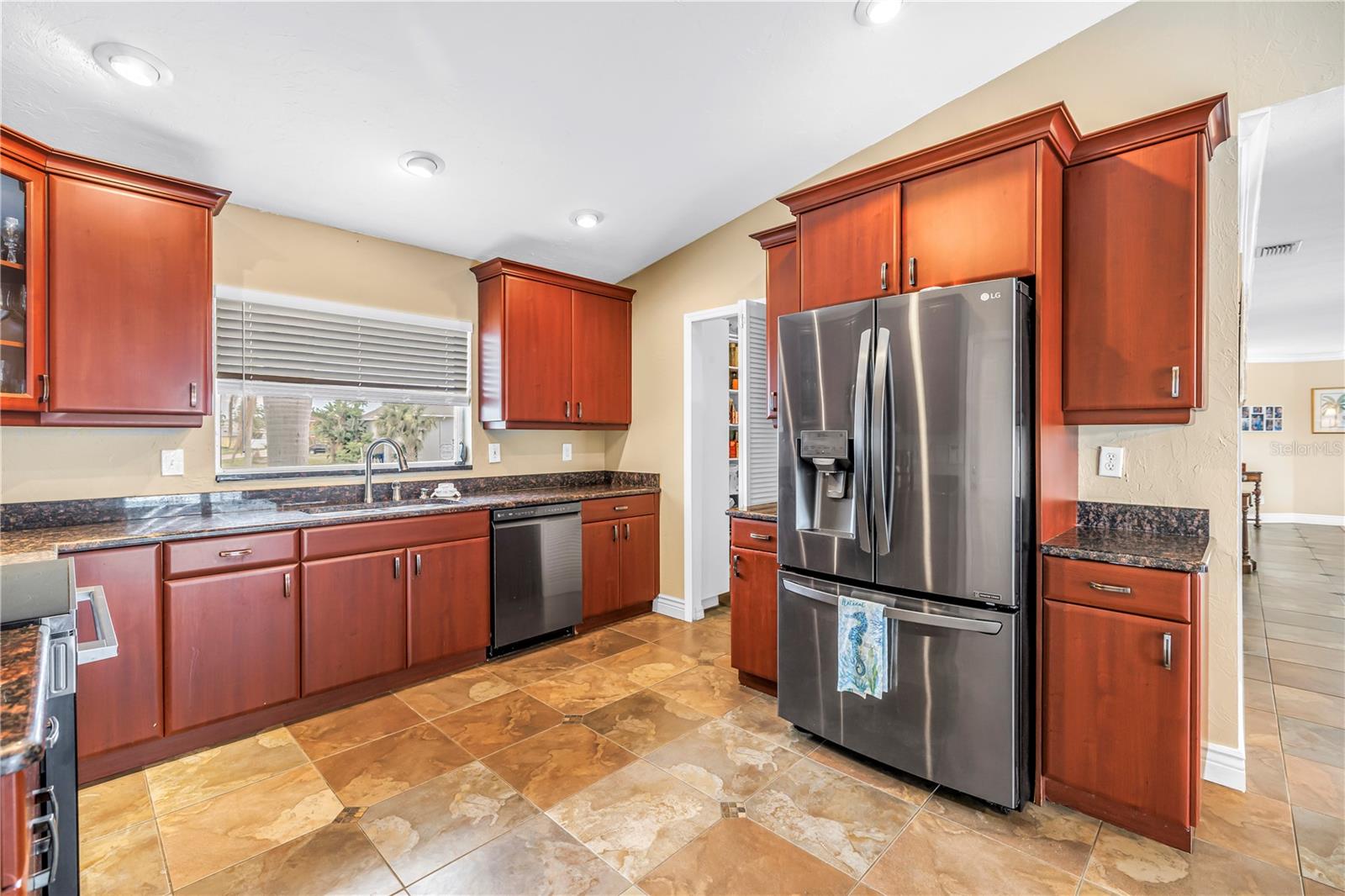 2206000; PALMETTO SKYWAY SECTION 1 - Residential