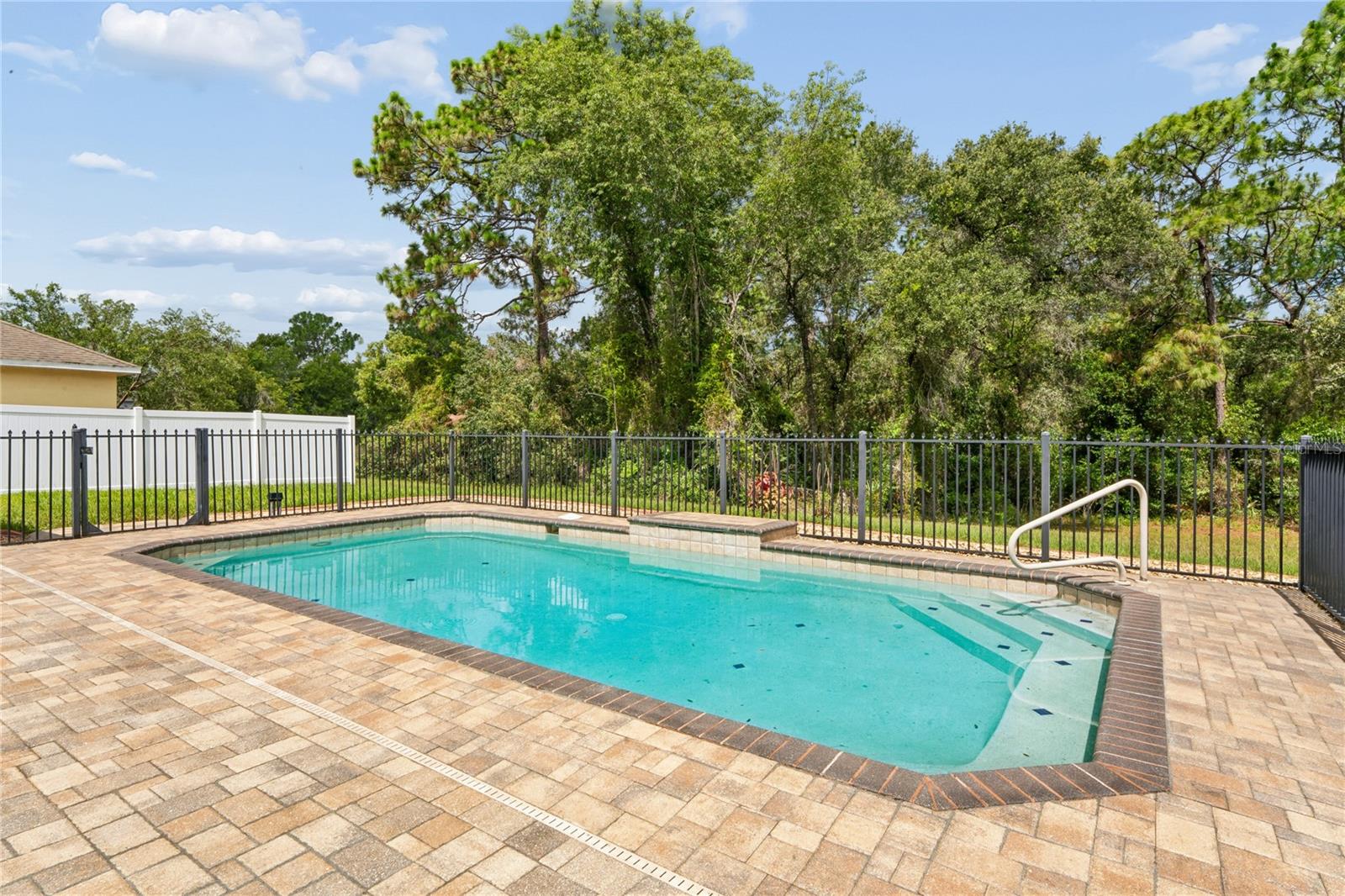 STERLING HILL PH 1B - Residential