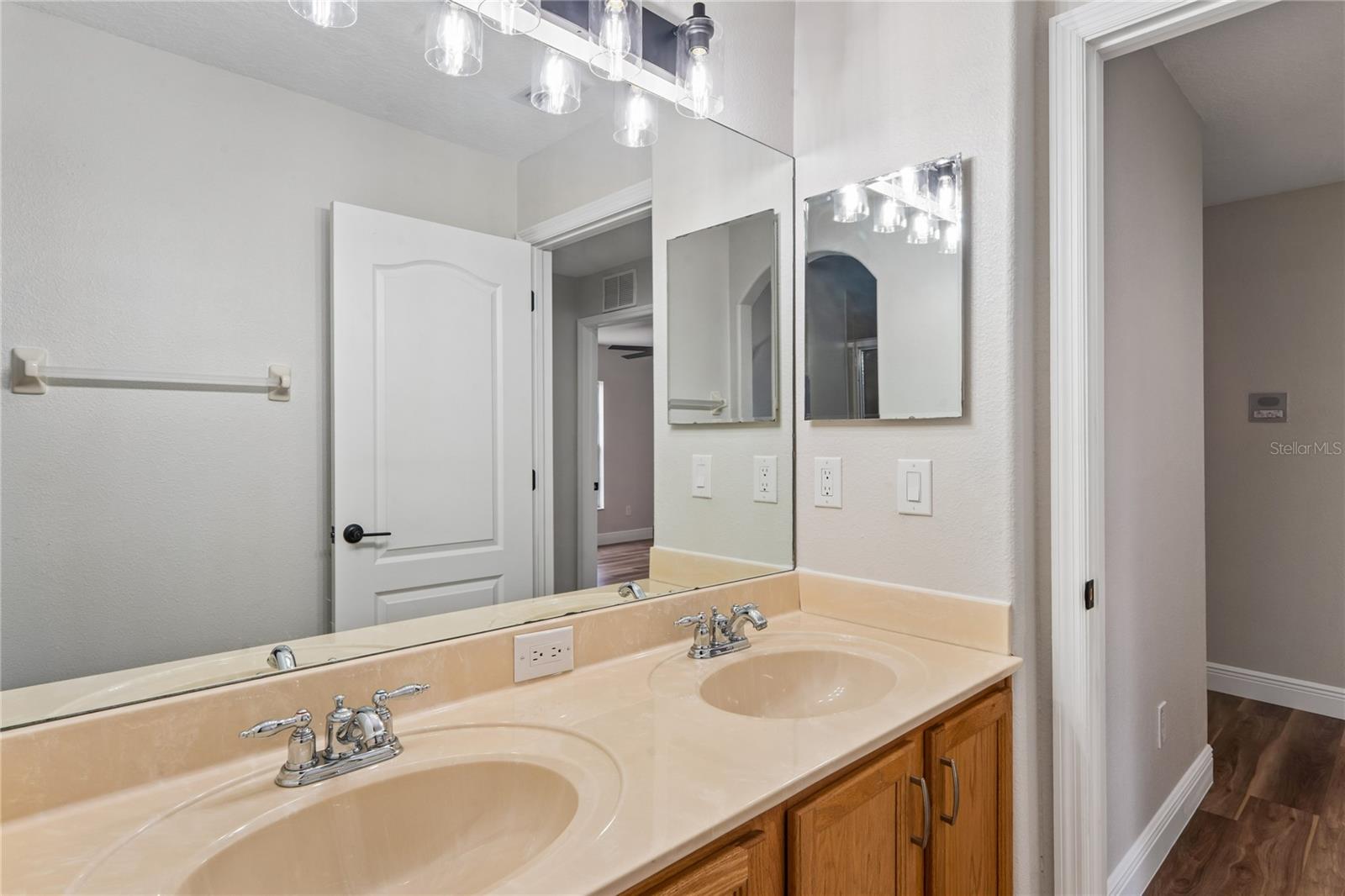 STERLING HILL PH 1B - Residential