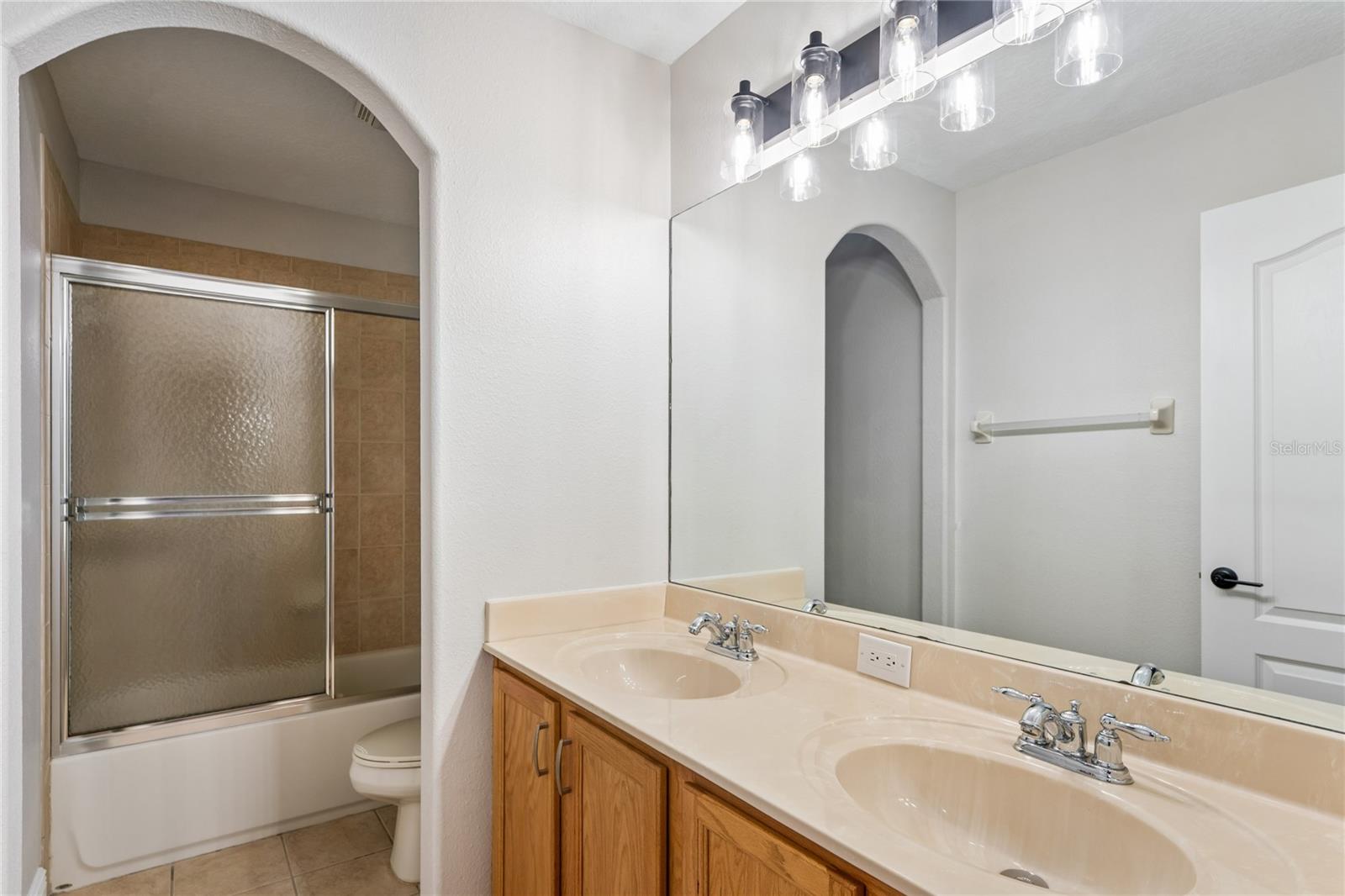 STERLING HILL PH 1B - Residential