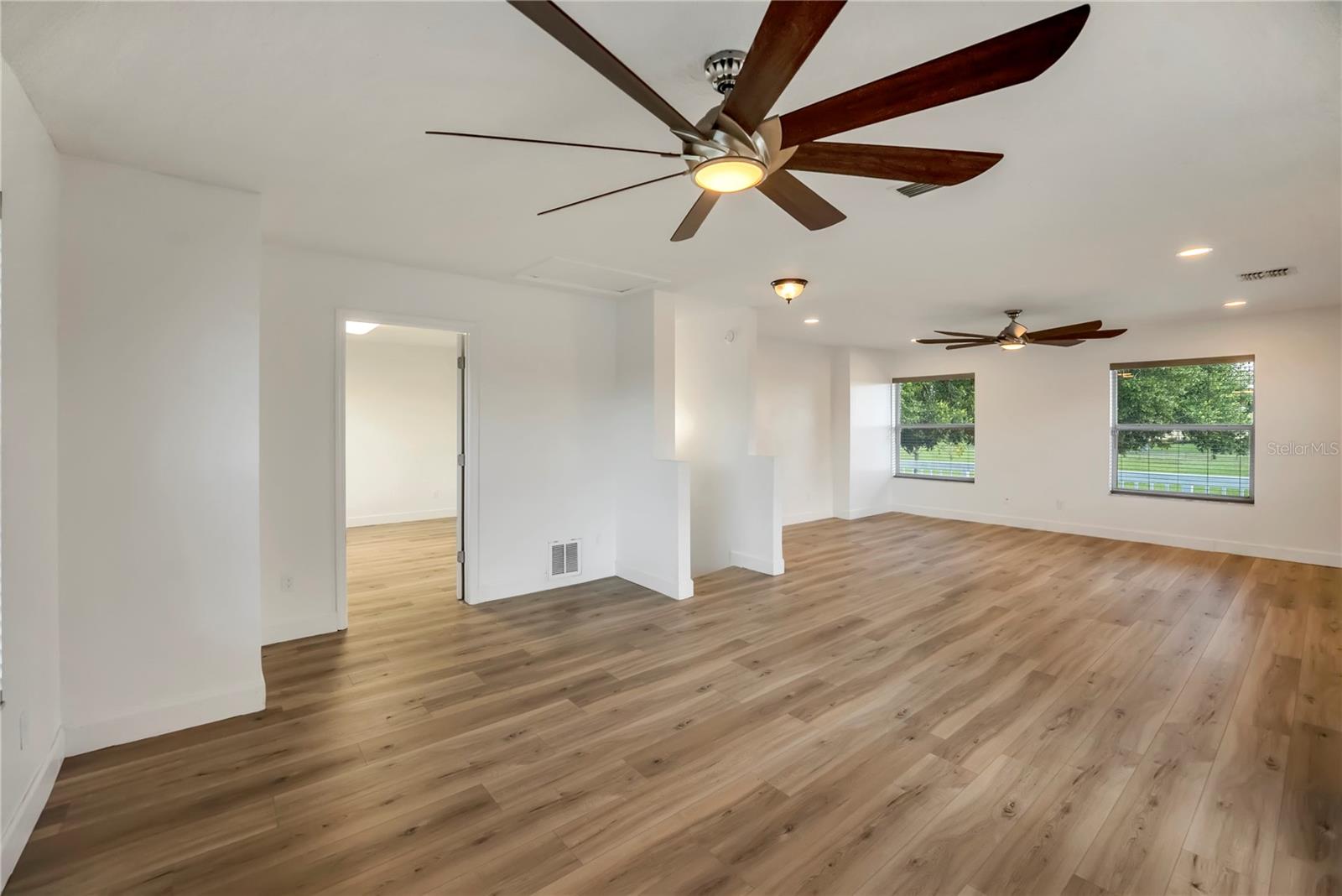 ACREAGE & UNREC - Residential