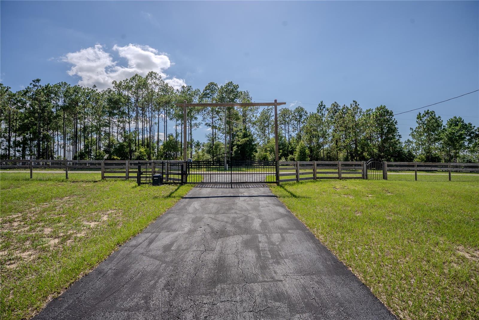 ACREAGE & UNREC - Residential