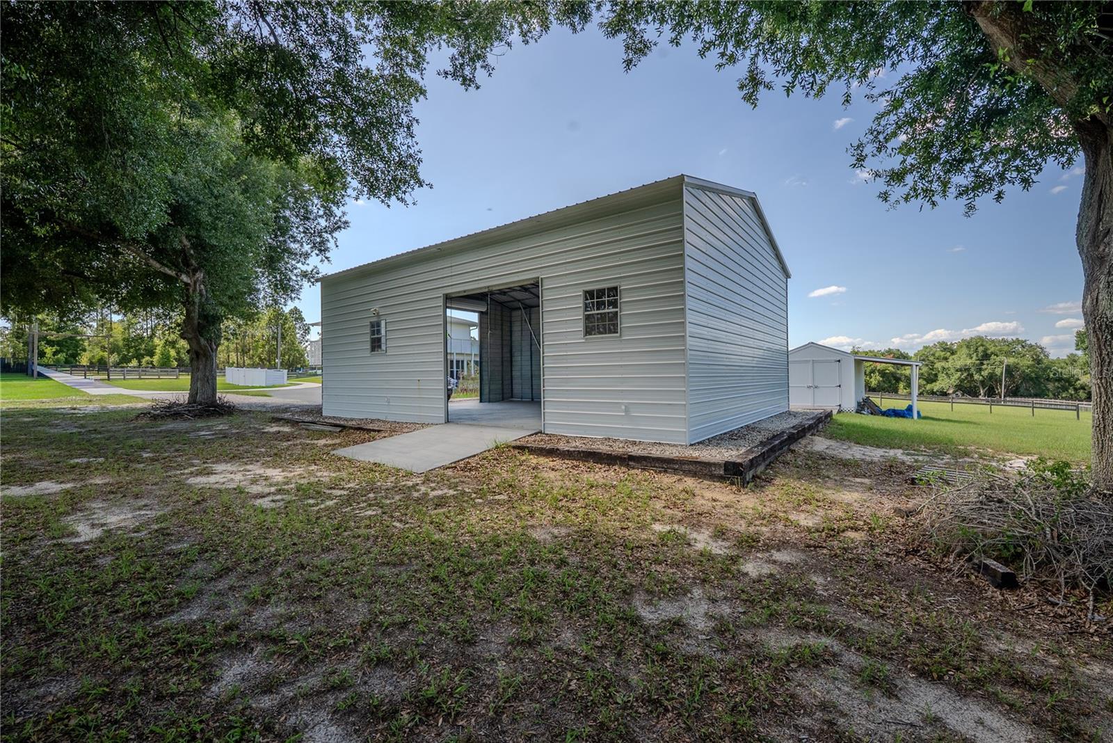 ACREAGE & UNREC - Residential