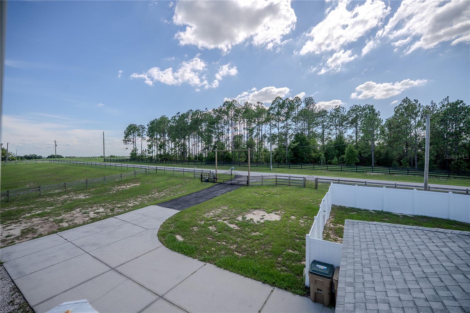 ACREAGE & UNREC - Residential