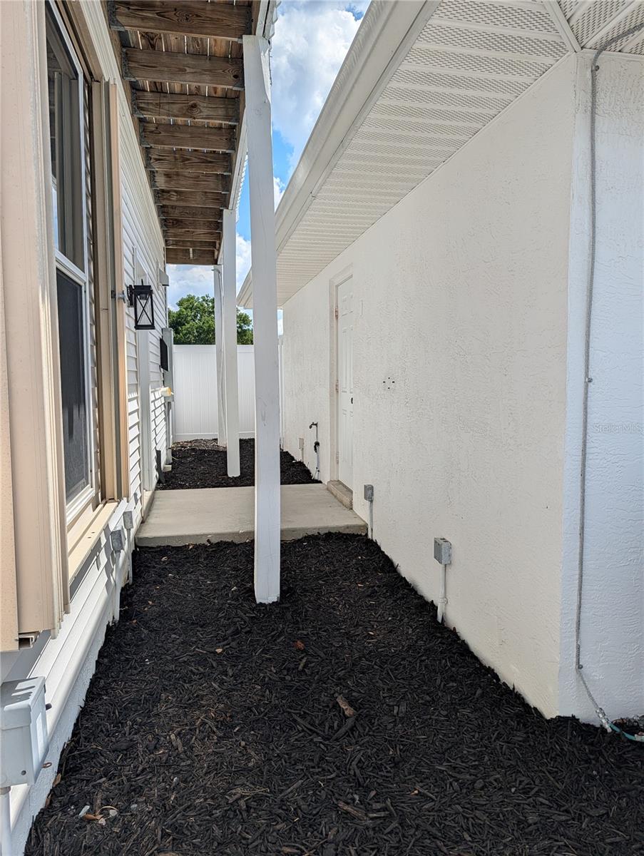 ACREAGE & UNREC - Residential