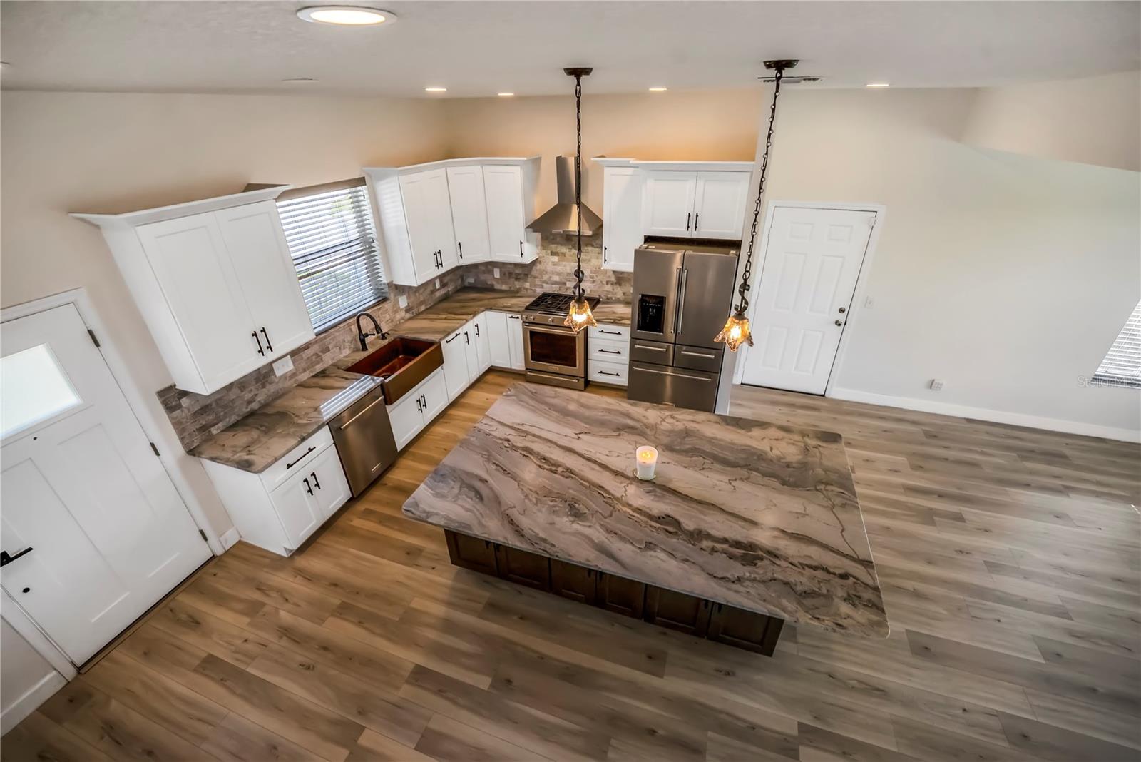 ACREAGE & UNREC - Residential