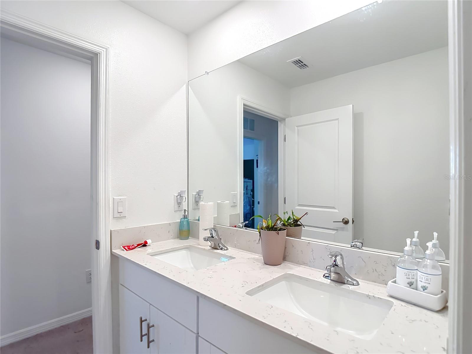 TWO RIVERS - Residential