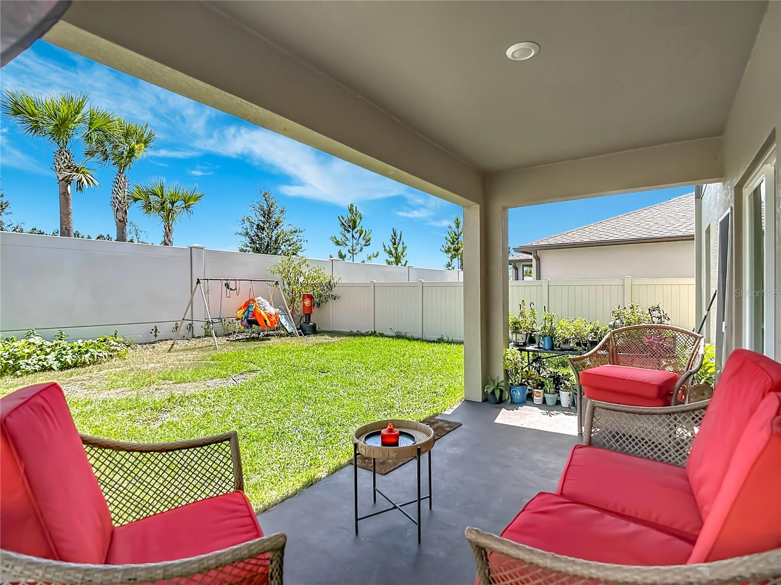 TWO RIVERS - Residential