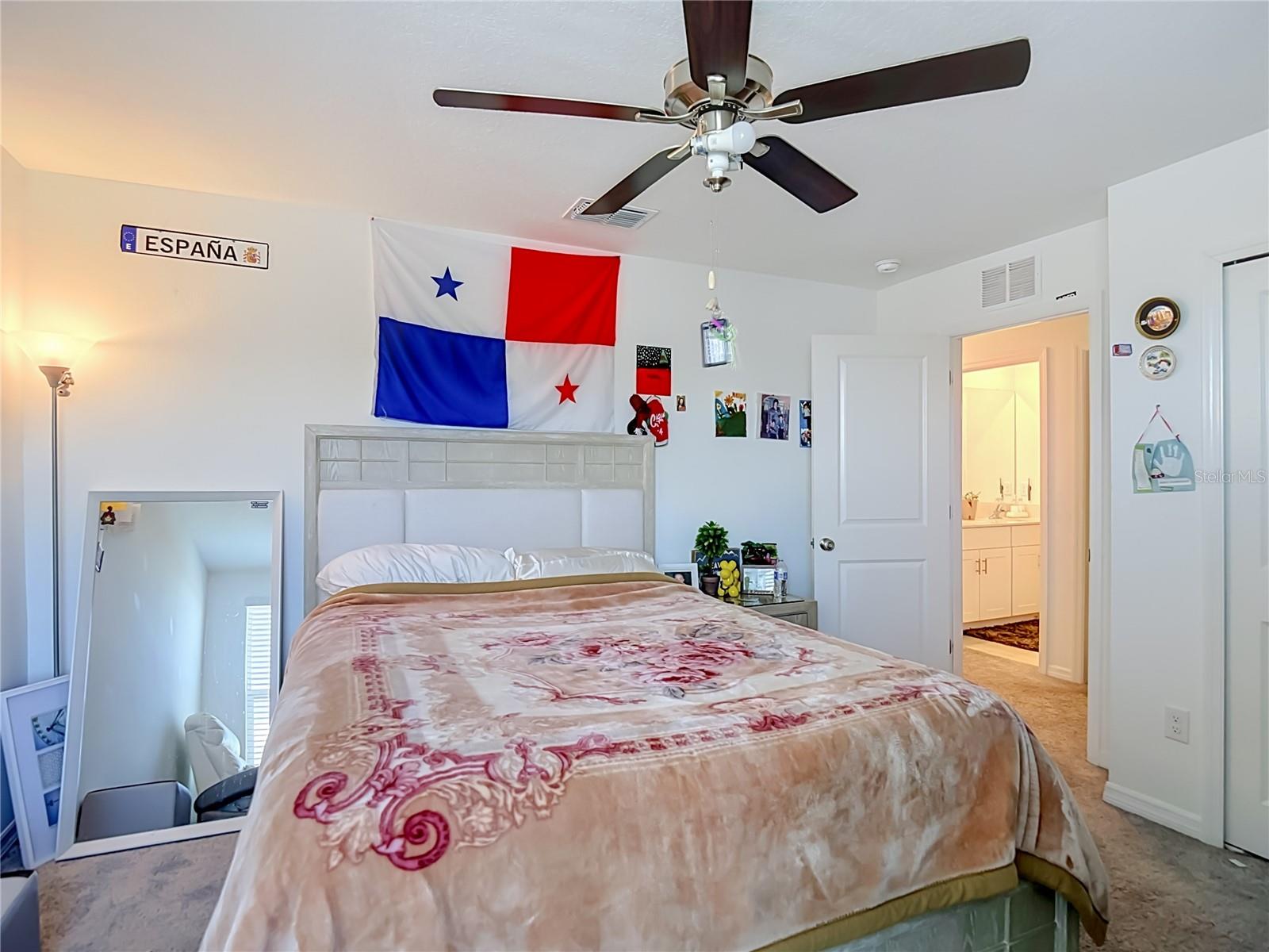 TWO RIVERS - Residential