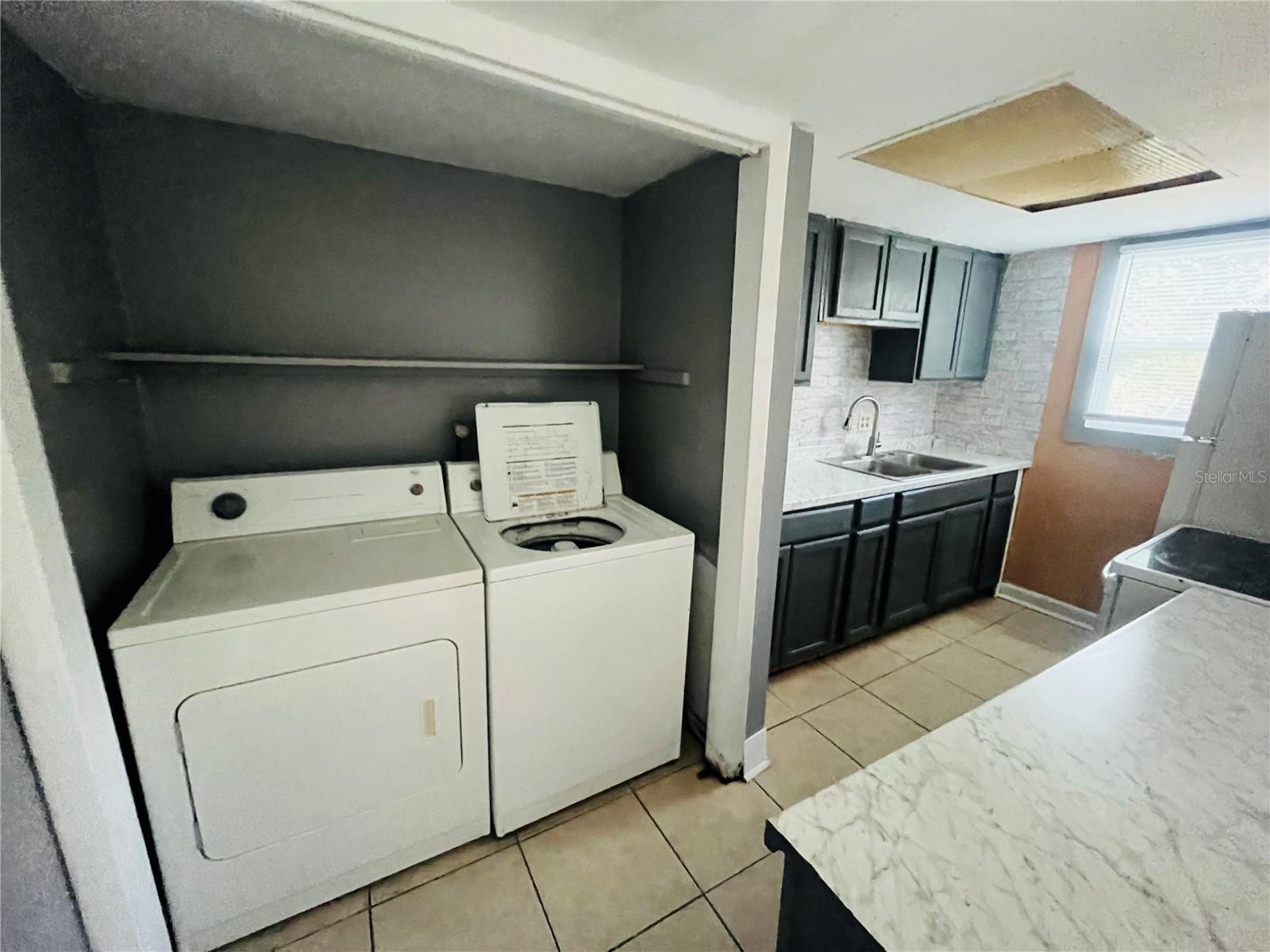 CATALINA ISLES CONDO - Residential Lease