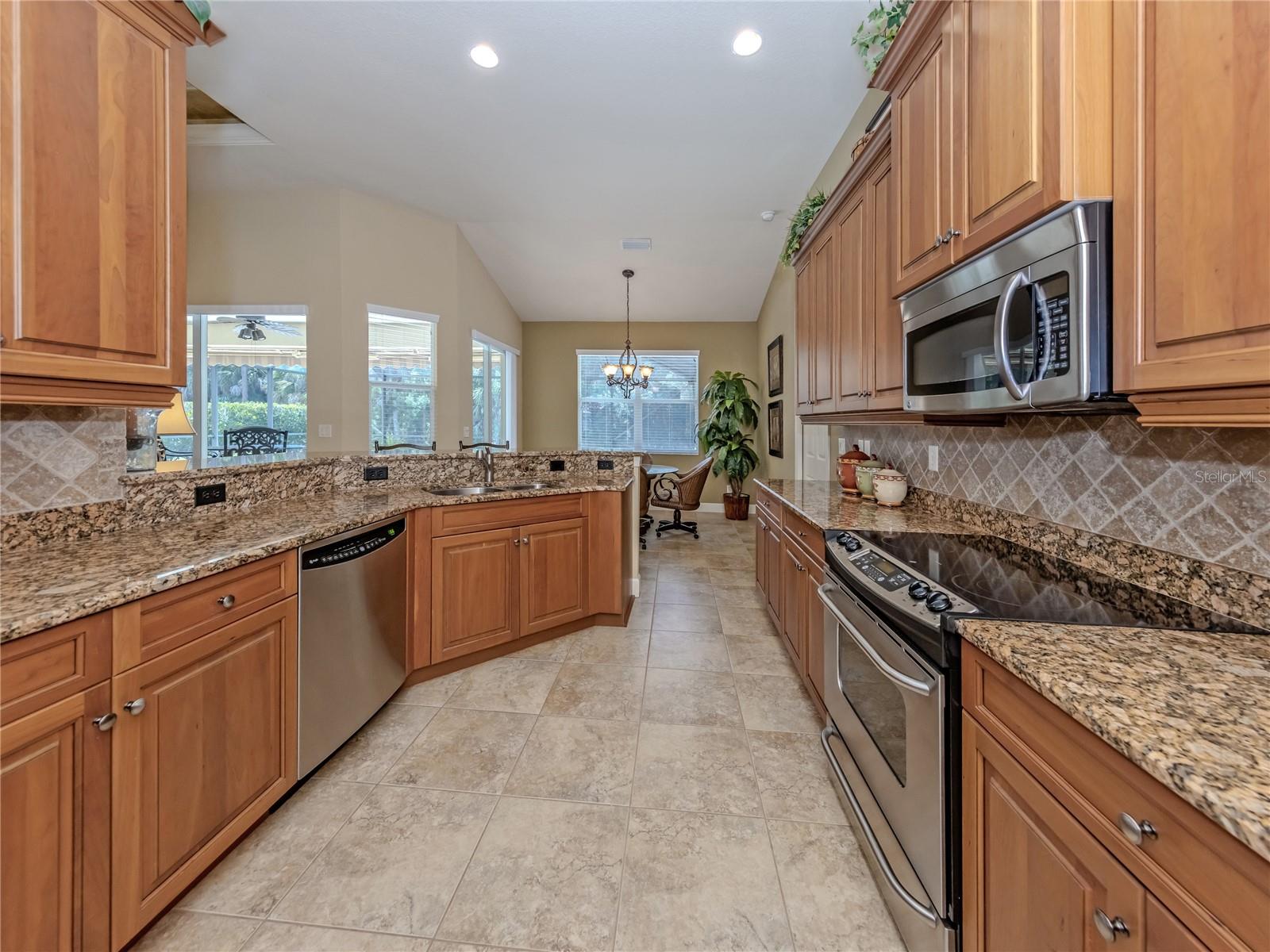 STONE WALK - Residential