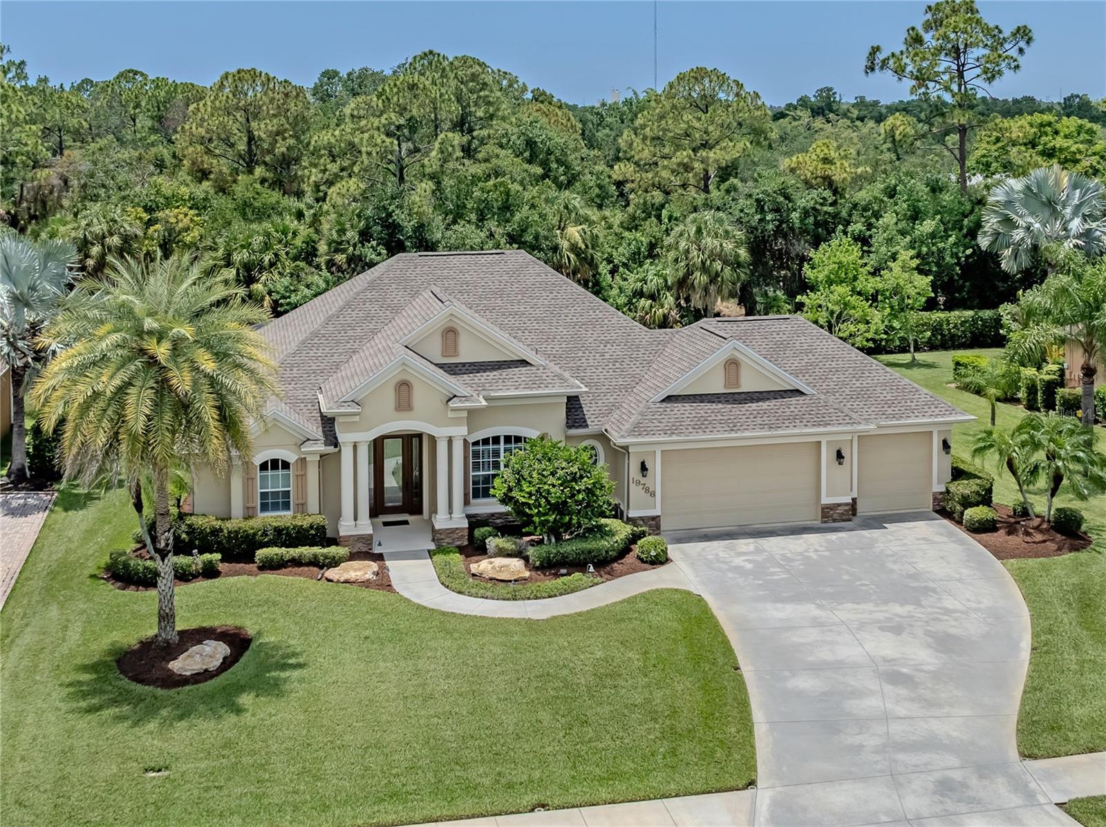 STONE WALK - Residential