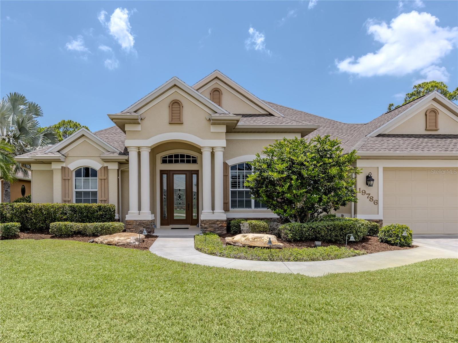 STONE WALK - Residential